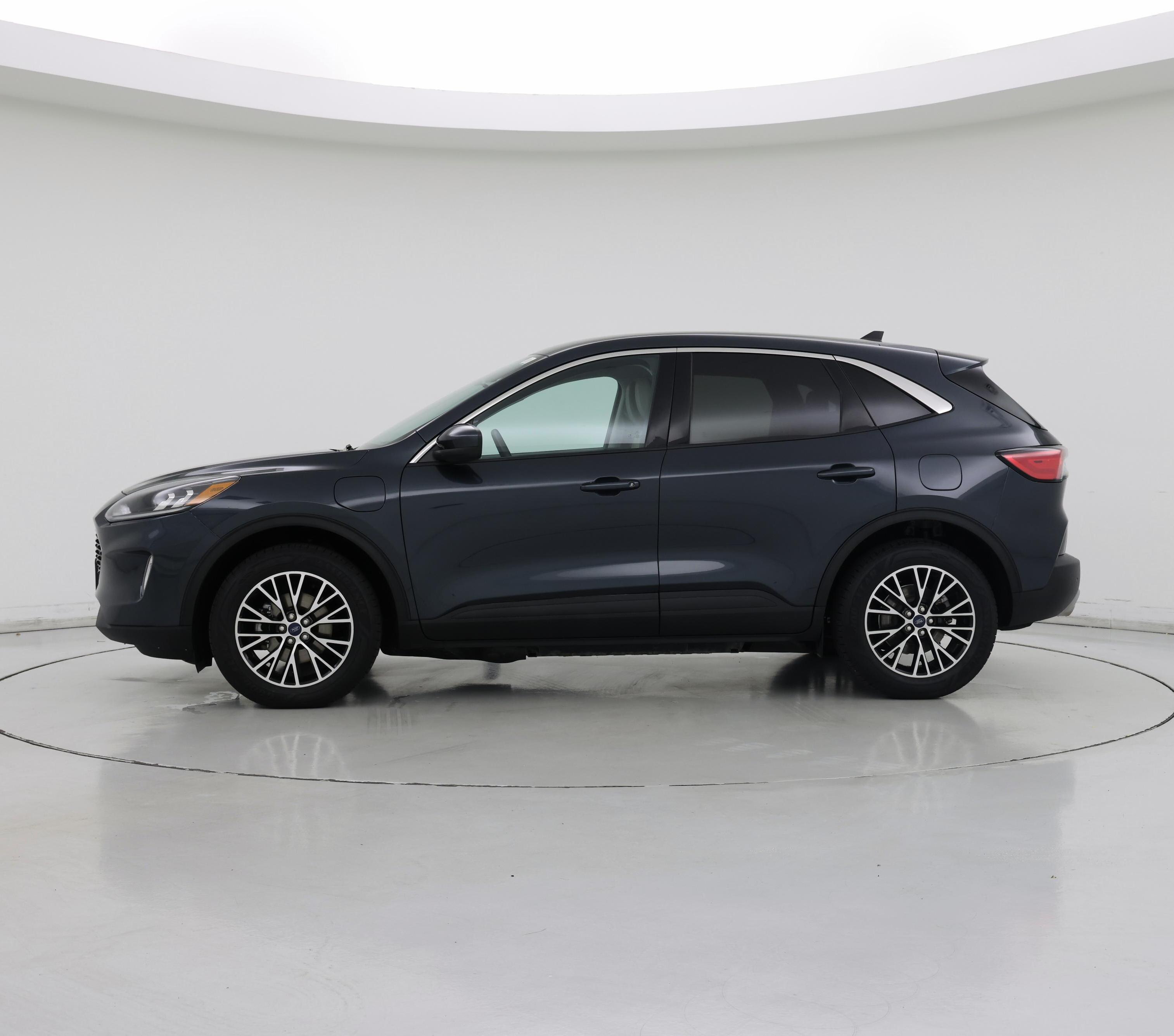 Thumbnail: 2022 Ford Escape - 3