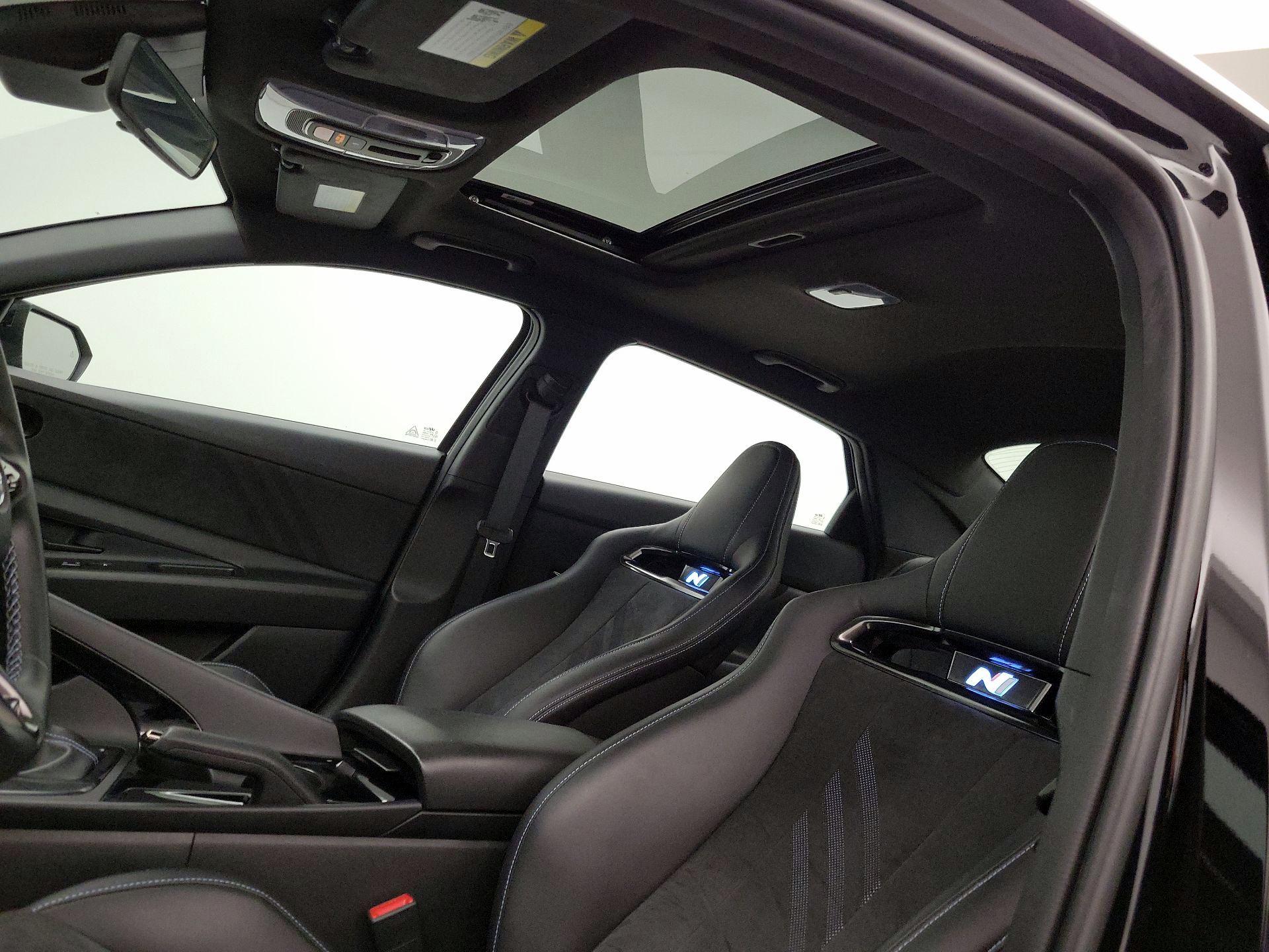 Thumbnail: 2023 Hyundai Elantra - 19
