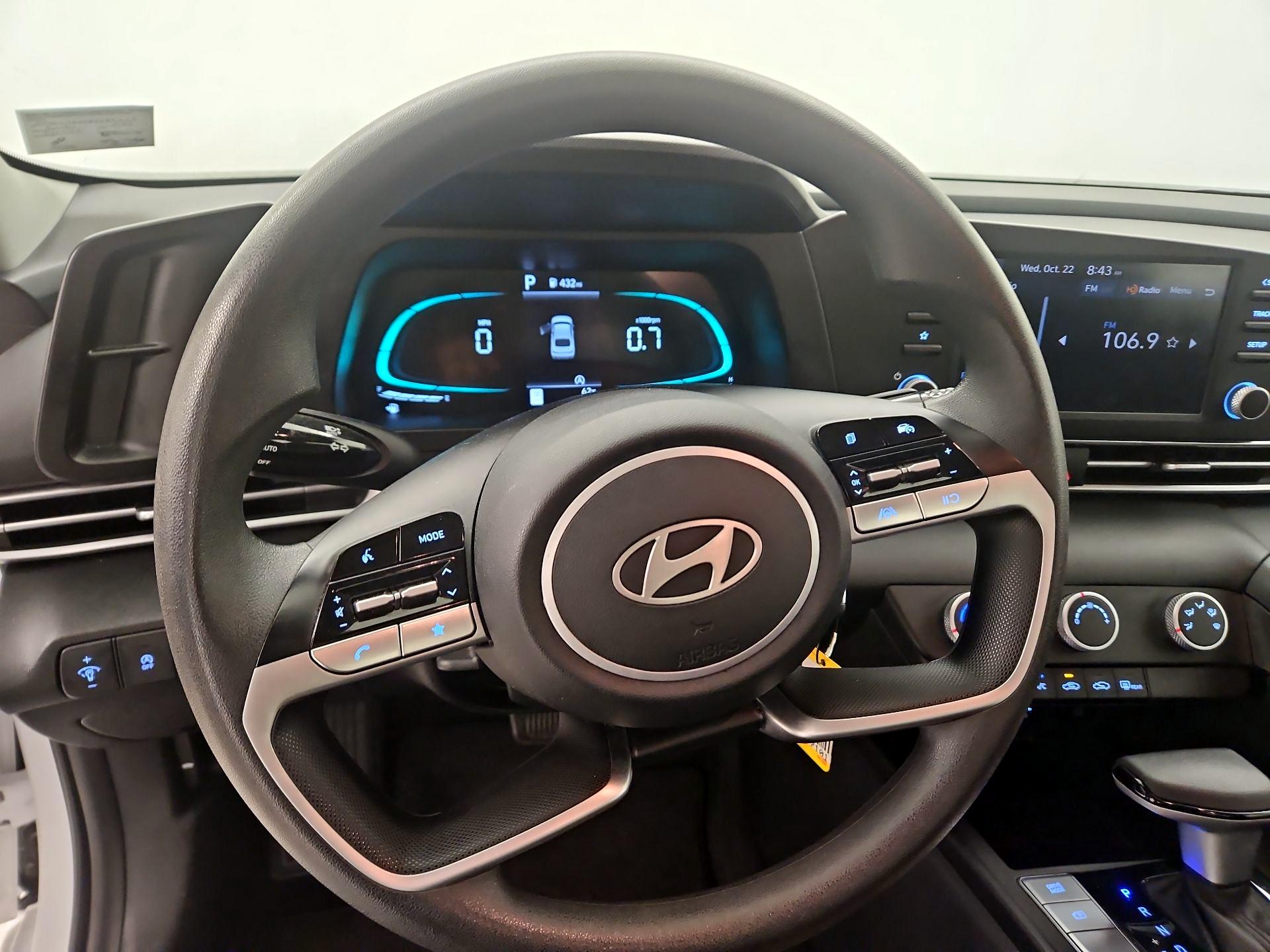 Thumbnail: 2024 Hyundai Elantra - 10