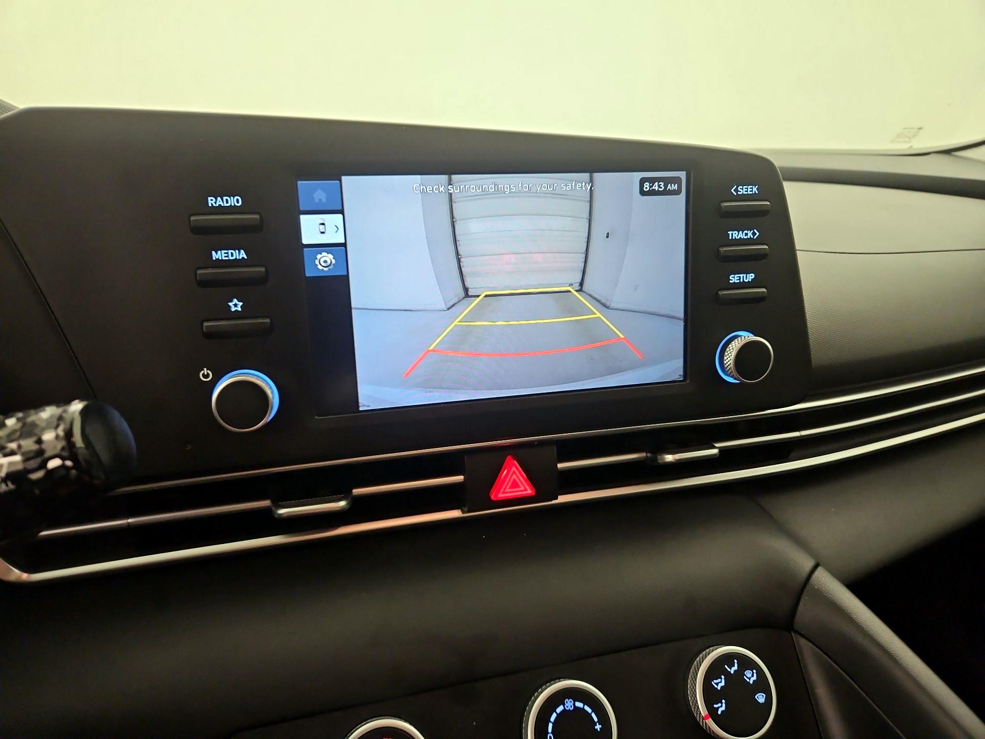 Thumbnail: 2024 Hyundai Elantra - 14