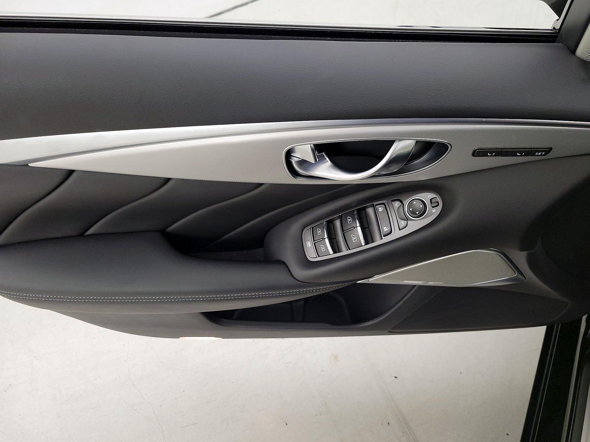 Thumbnail: 2023 INFINITI Q50 - 12