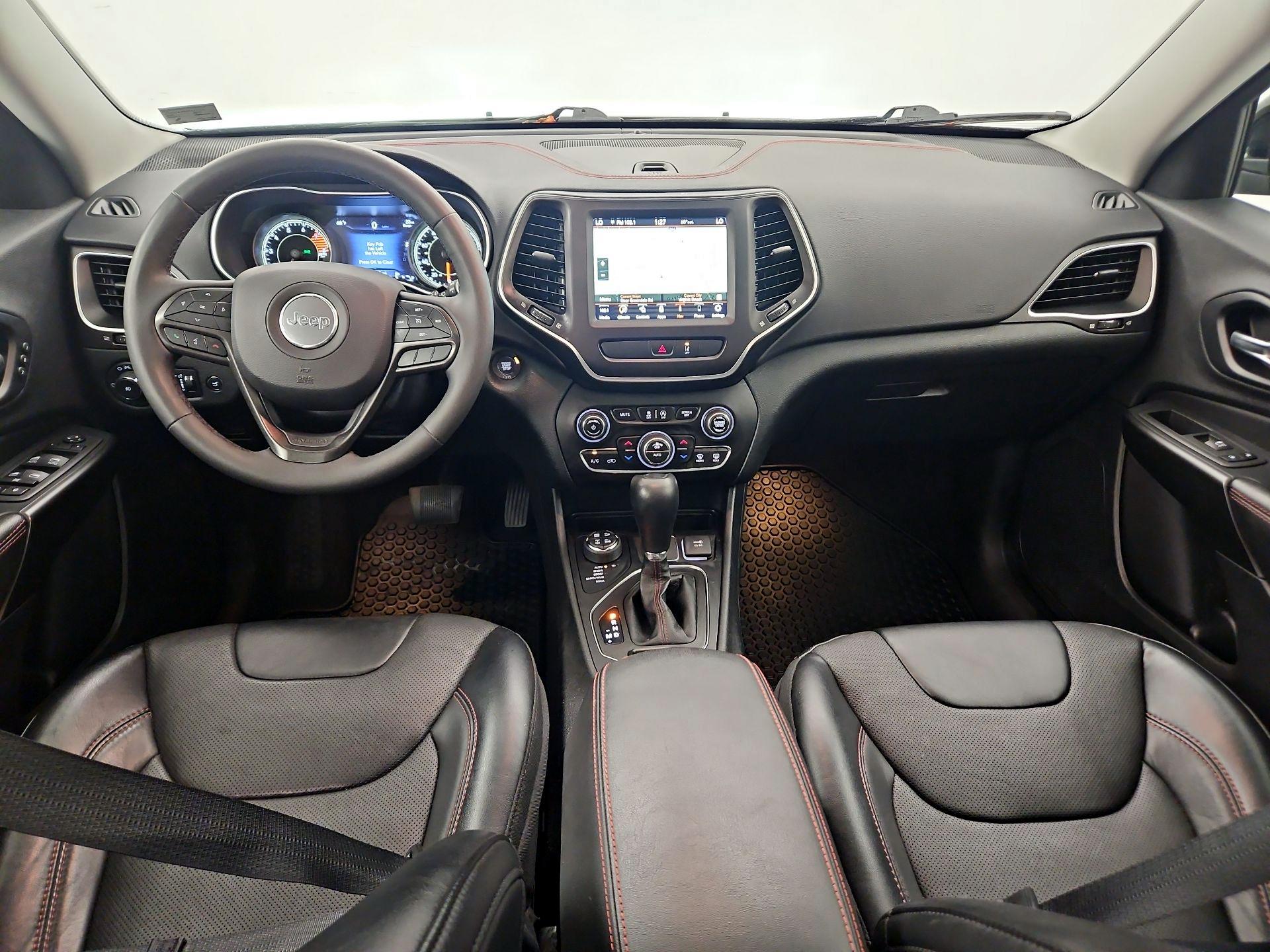 Thumbnail: 2022 Jeep Cherokee - 9