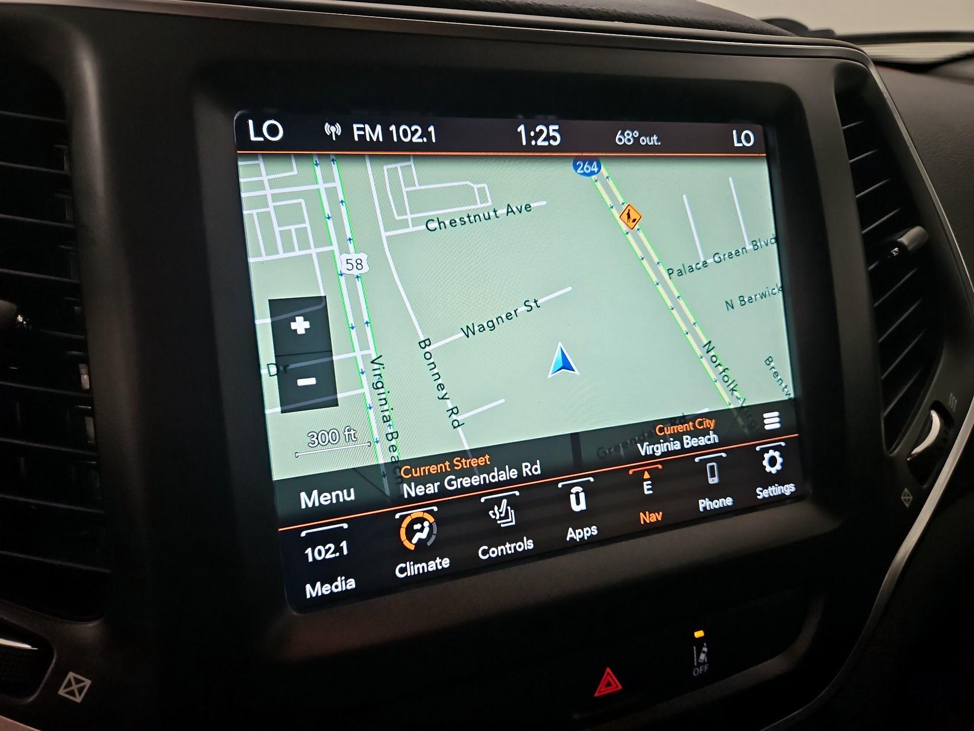 Thumbnail: 2022 Jeep Cherokee - 14