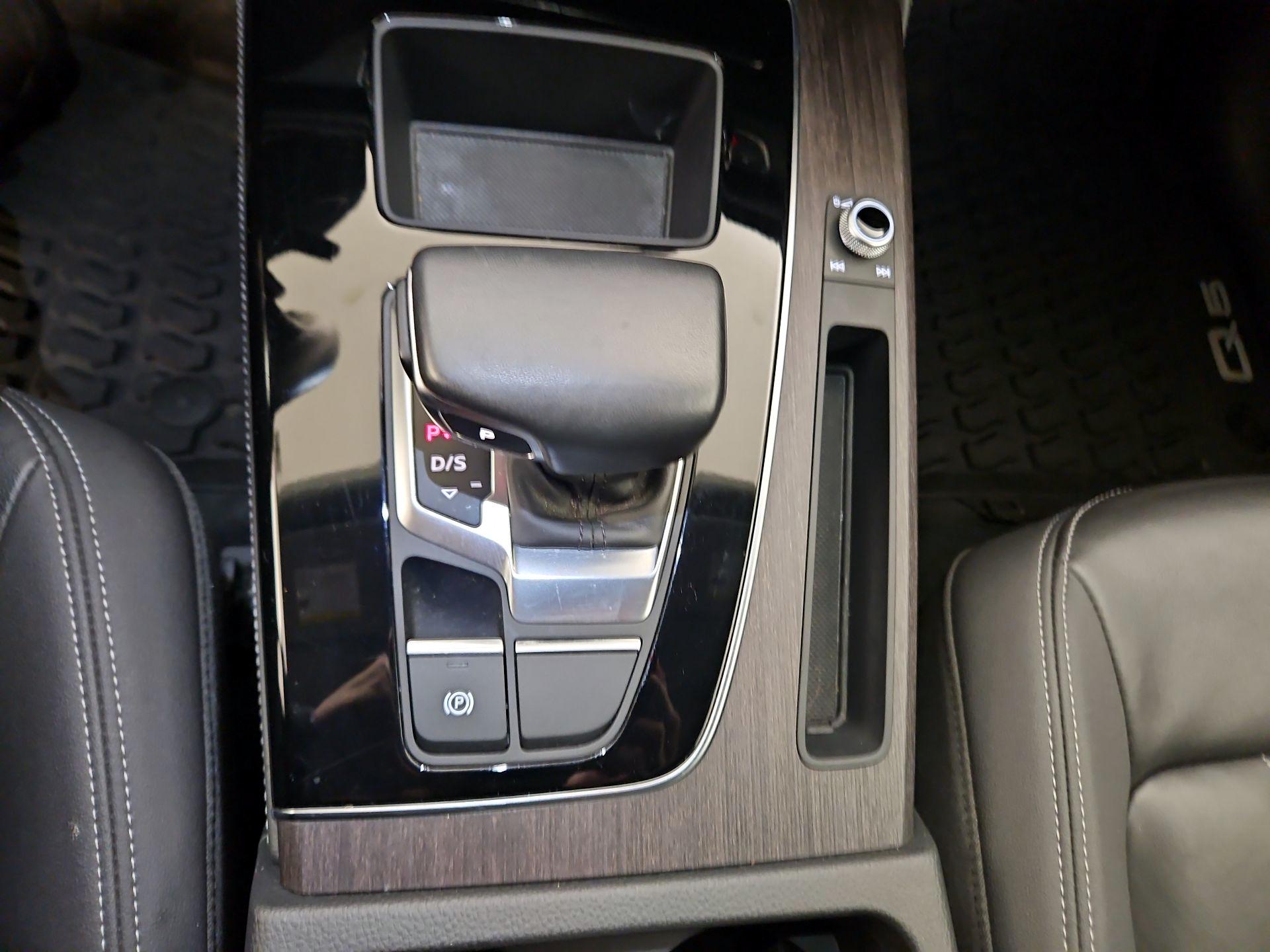 Thumbnail: 2021 Audi Q5 - 18