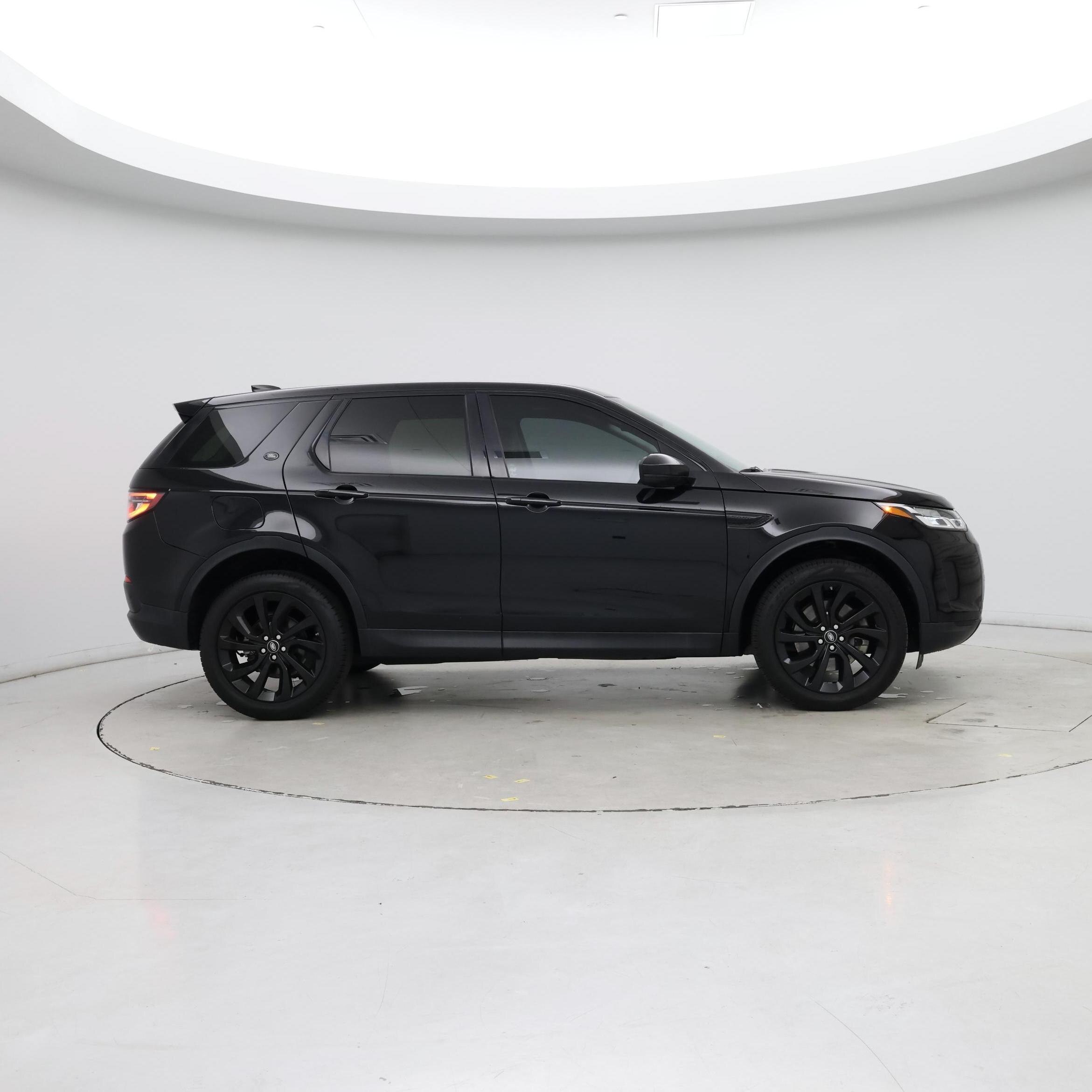 Thumbnail: 2020 Land Rover Discovery Sport - 7