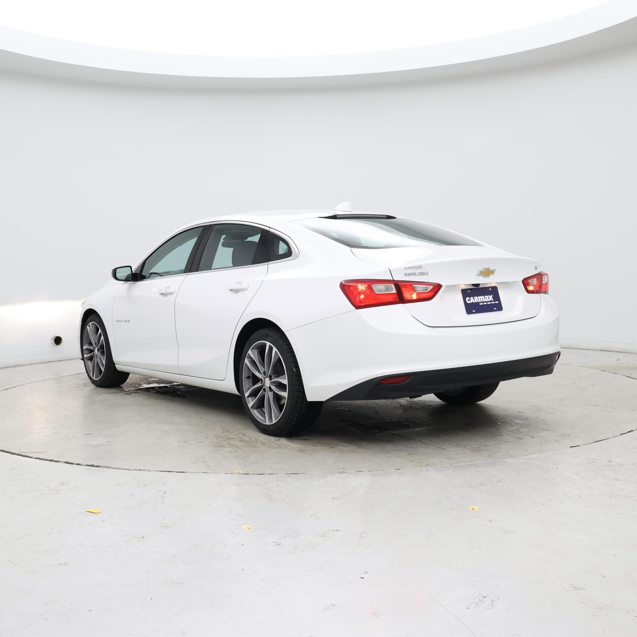 Thumbnail: 2023 Chevrolet Malibu - 2