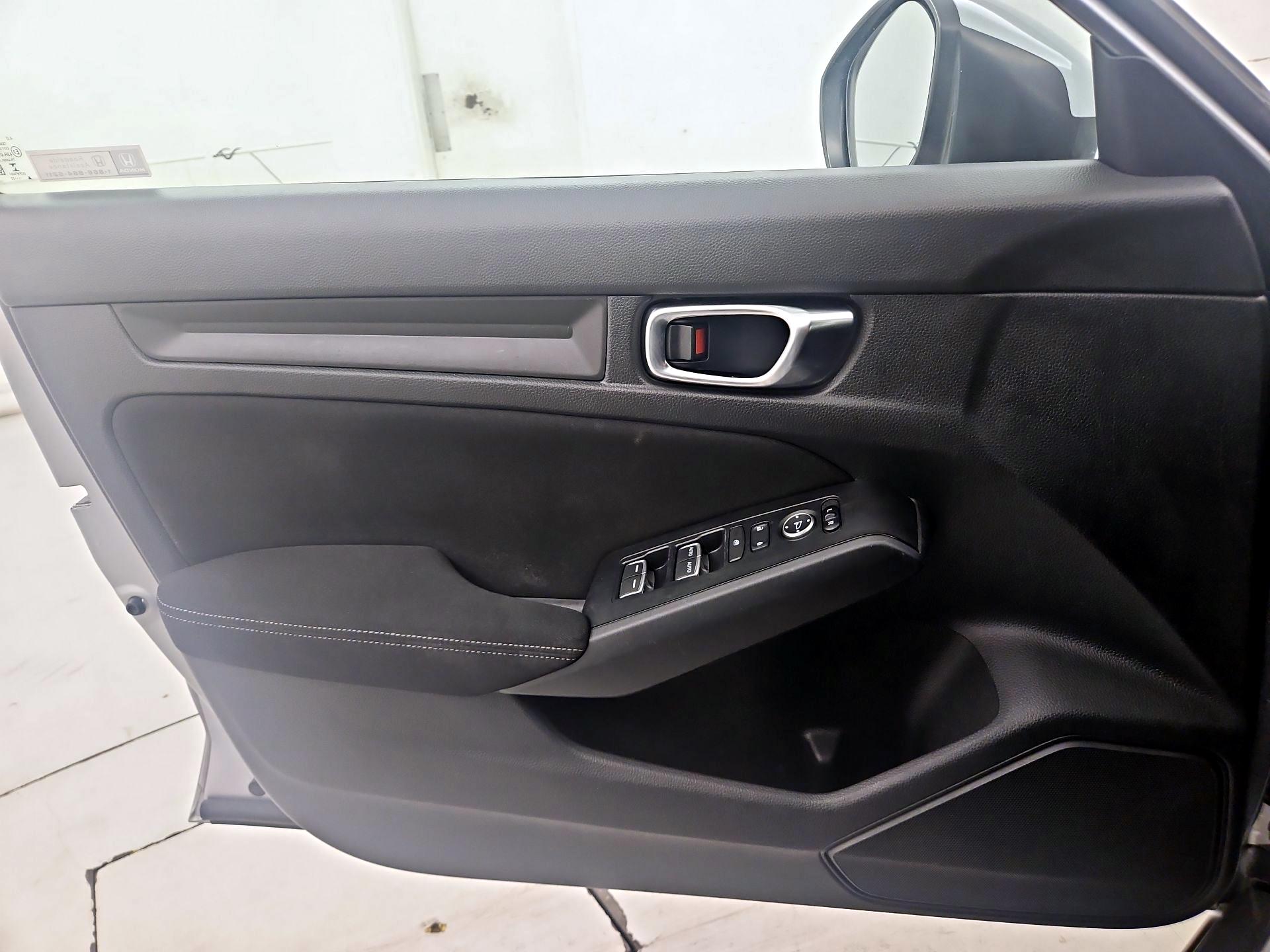 Thumbnail: 2022 Honda Civic - 12