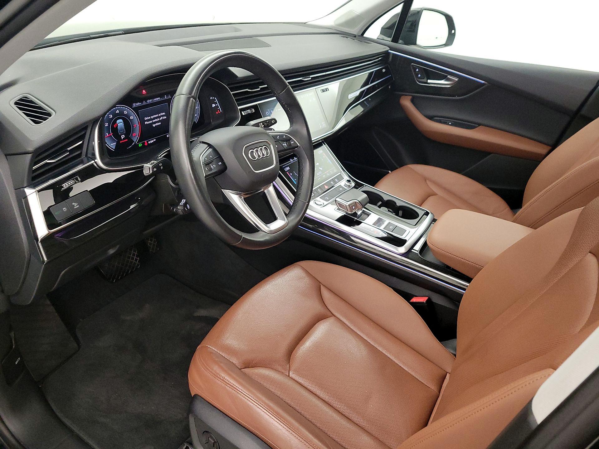 Thumbnail: 2022 Audi Q7 - 11