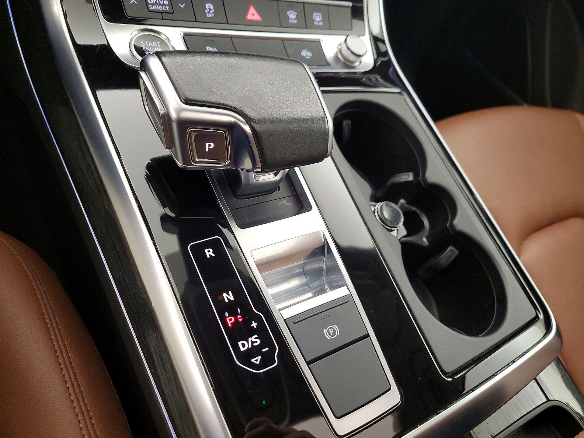 Thumbnail: 2022 Audi Q7 - 18