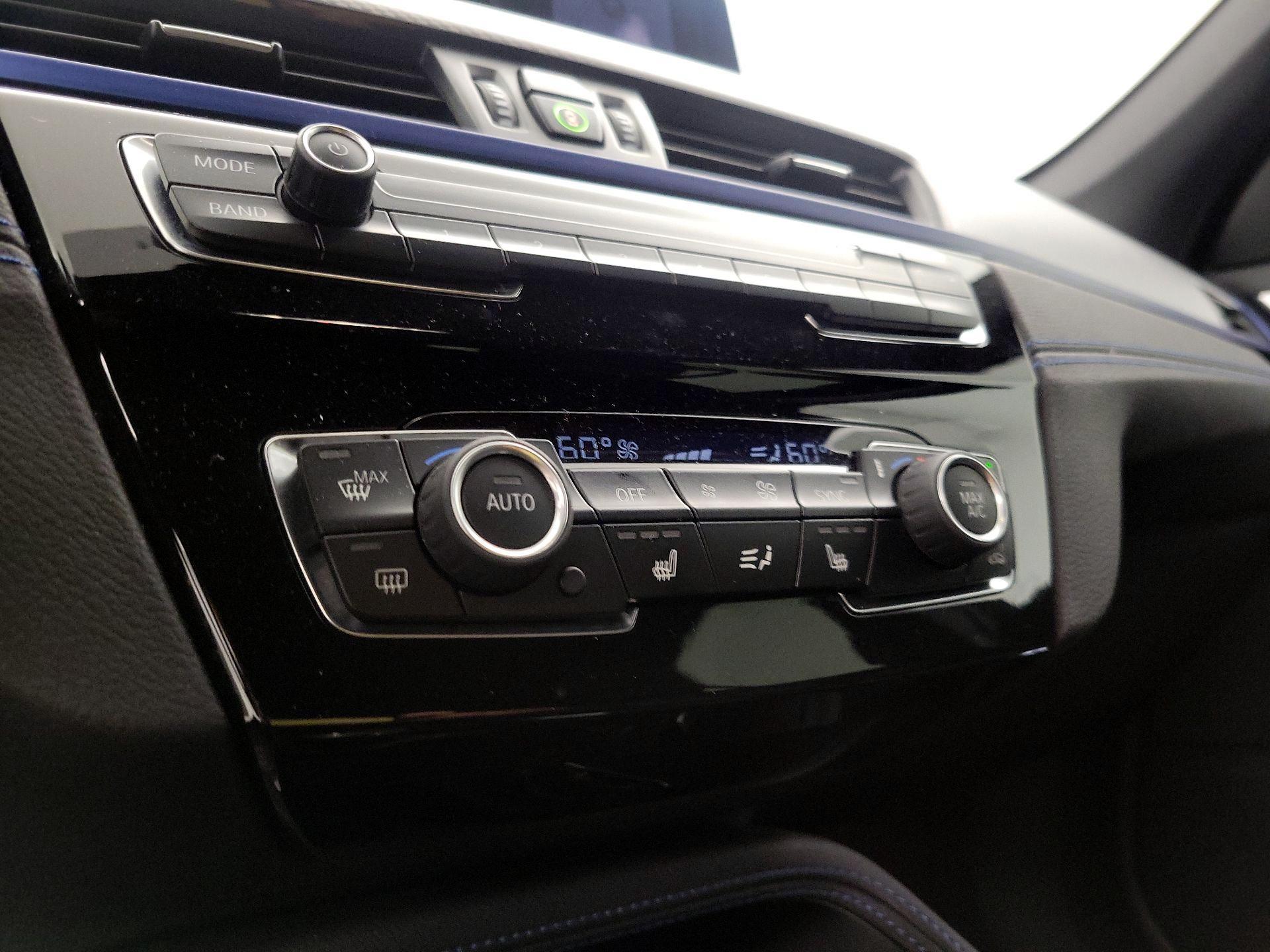 Thumbnail: 2021 BMW X1 - 16