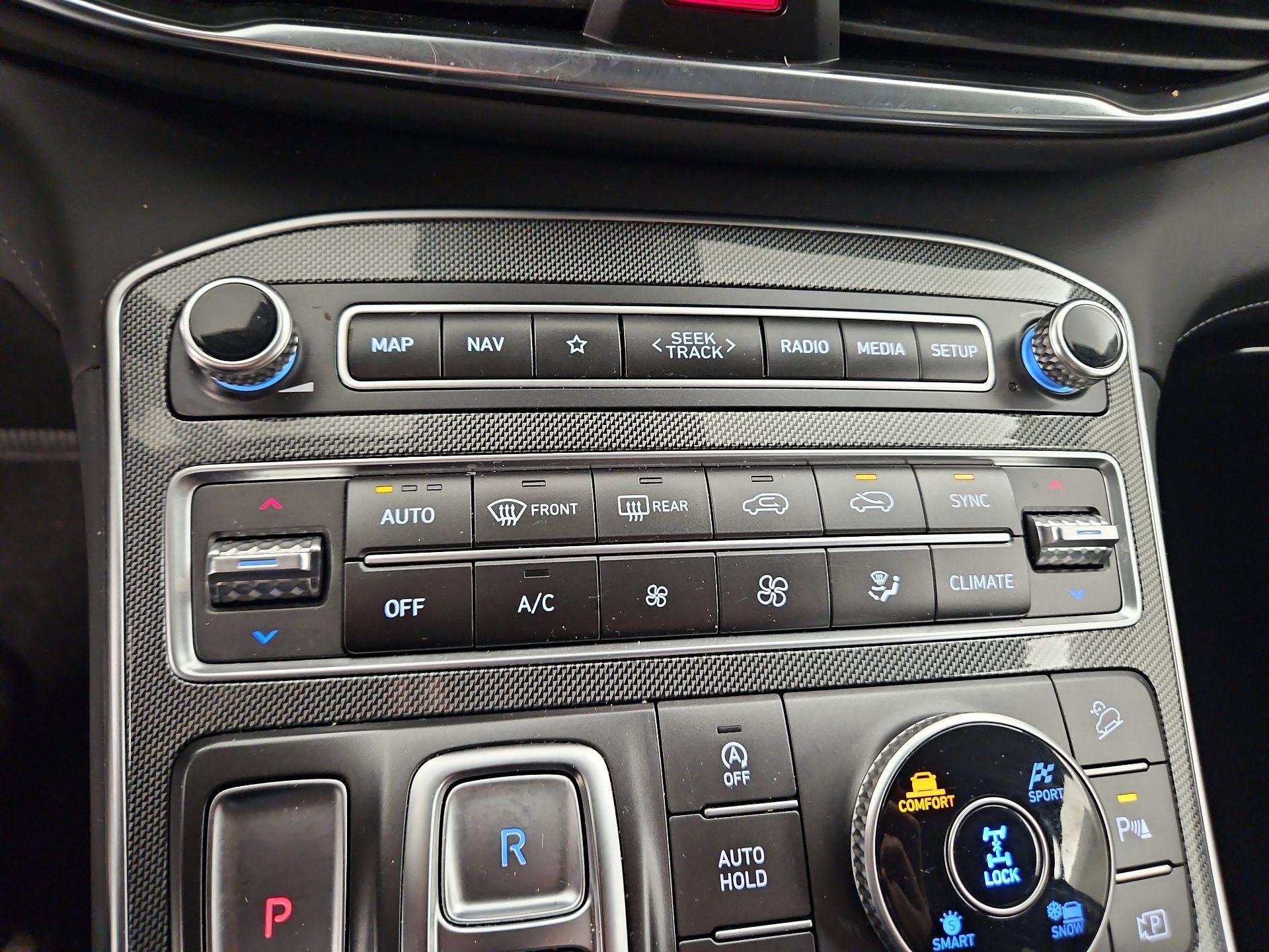 Thumbnail: 2023 Hyundai Santa Fe - 17