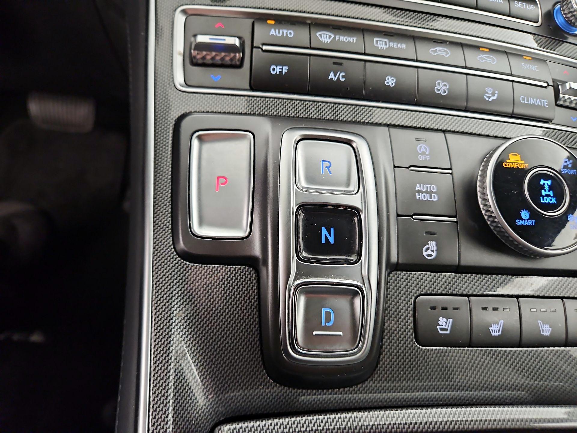 Thumbnail: 2023 Hyundai Santa Fe - 18