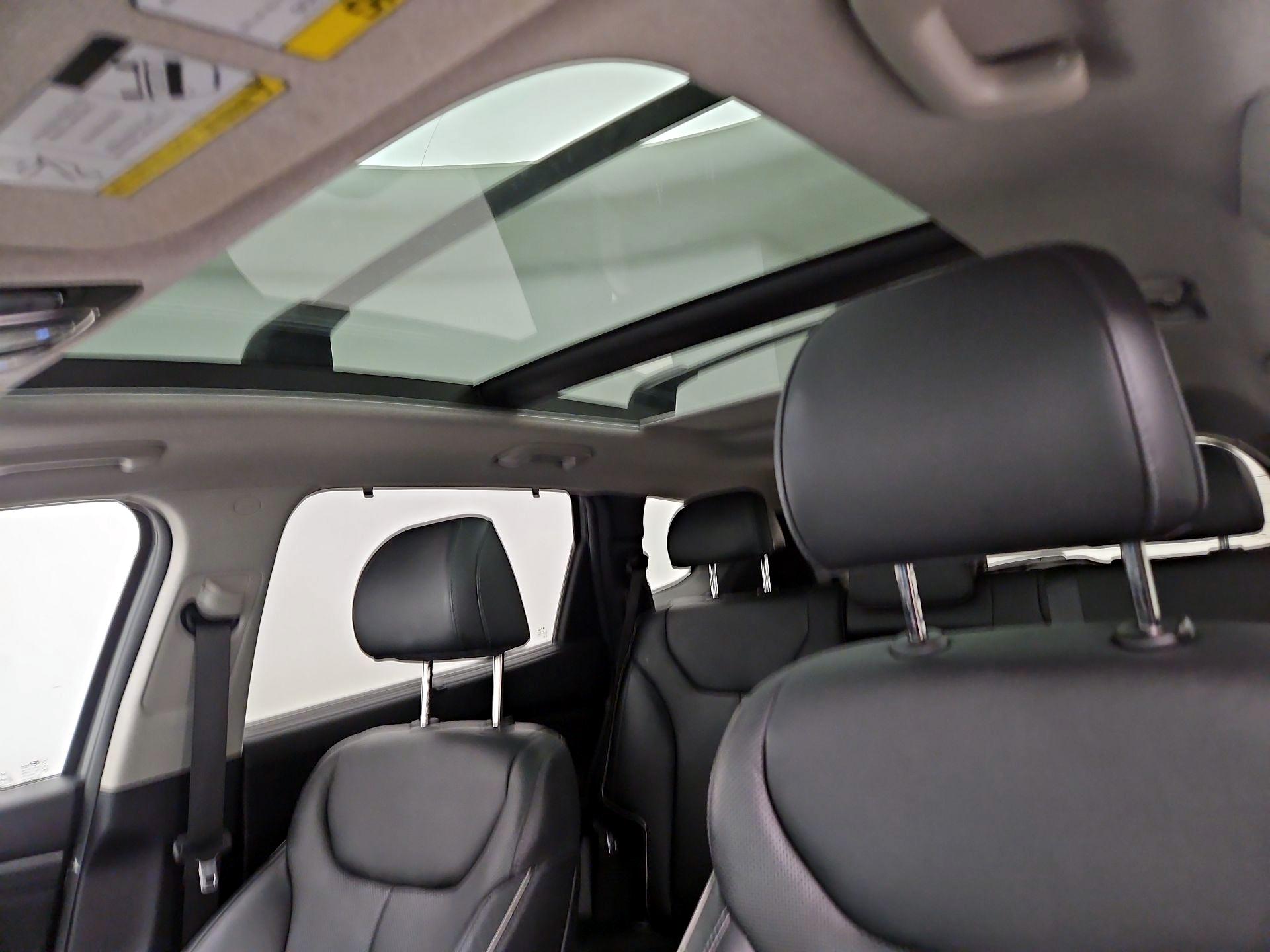 Thumbnail: 2023 Hyundai Santa Fe - 20