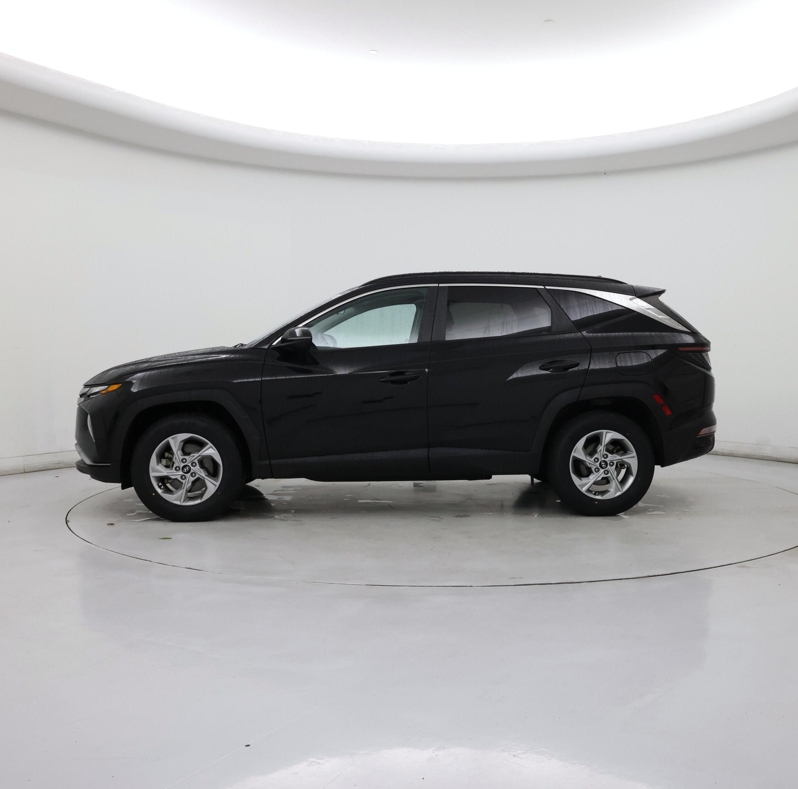 Thumbnail: 2022 Hyundai Tucson - 3