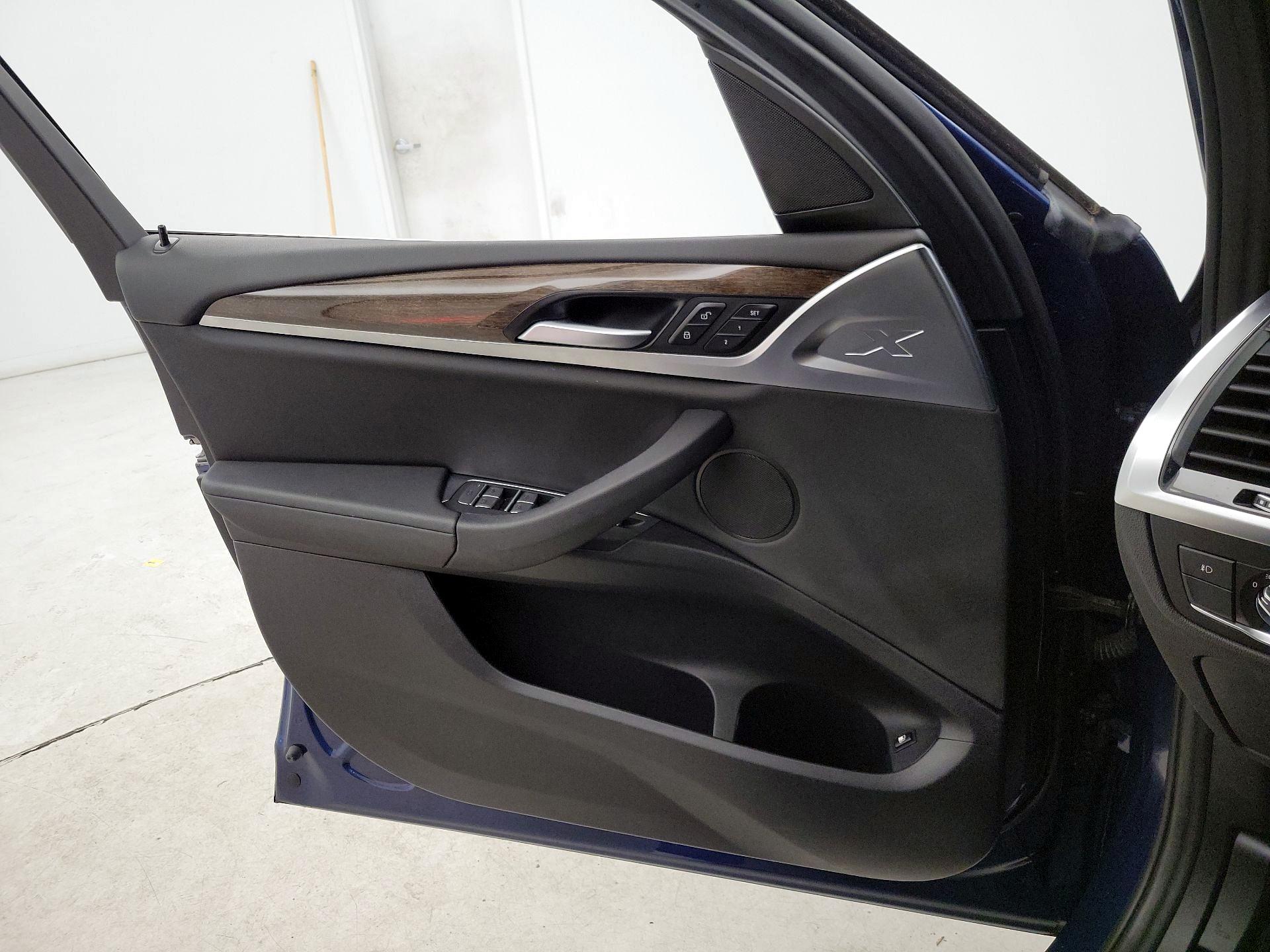 Thumbnail: 2021 BMW X3 - 12