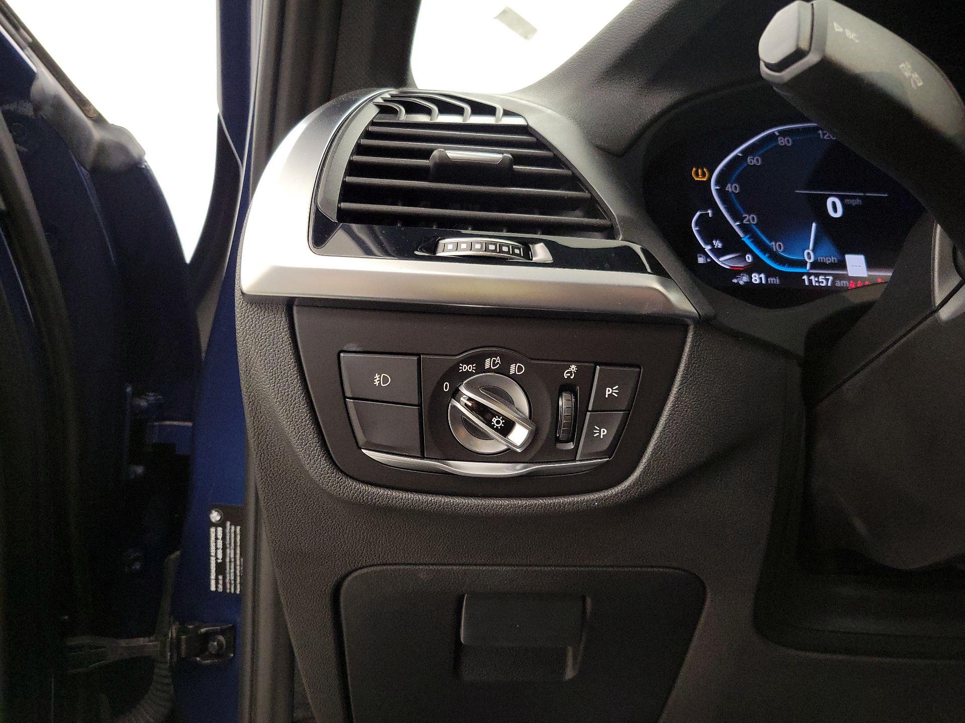 Thumbnail: 2021 BMW X3 - 13