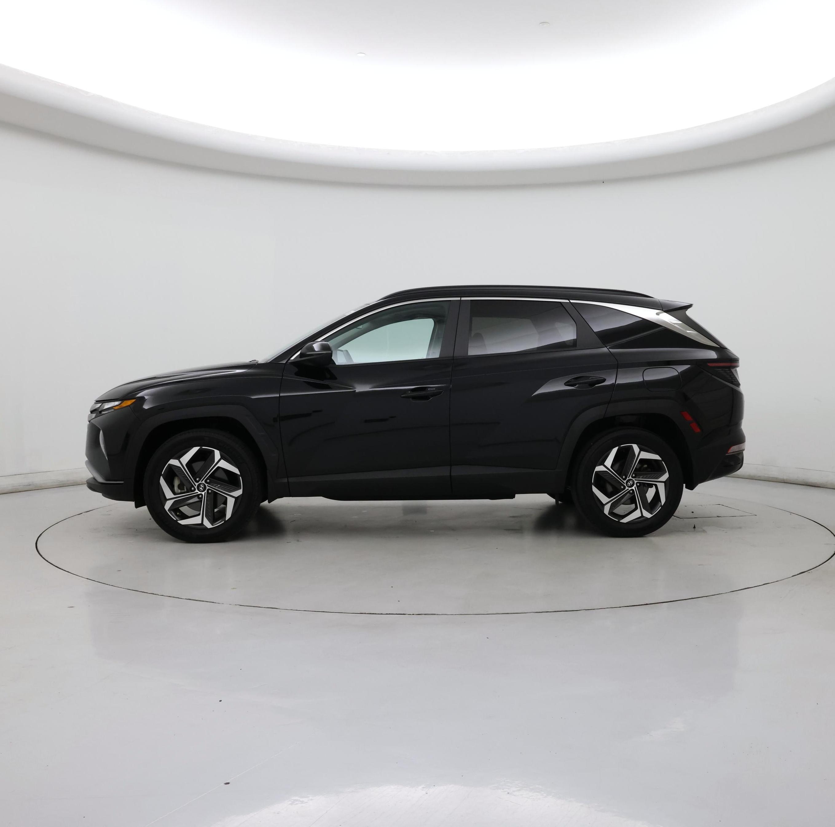 Thumbnail: 2022 Hyundai Tucson - 3