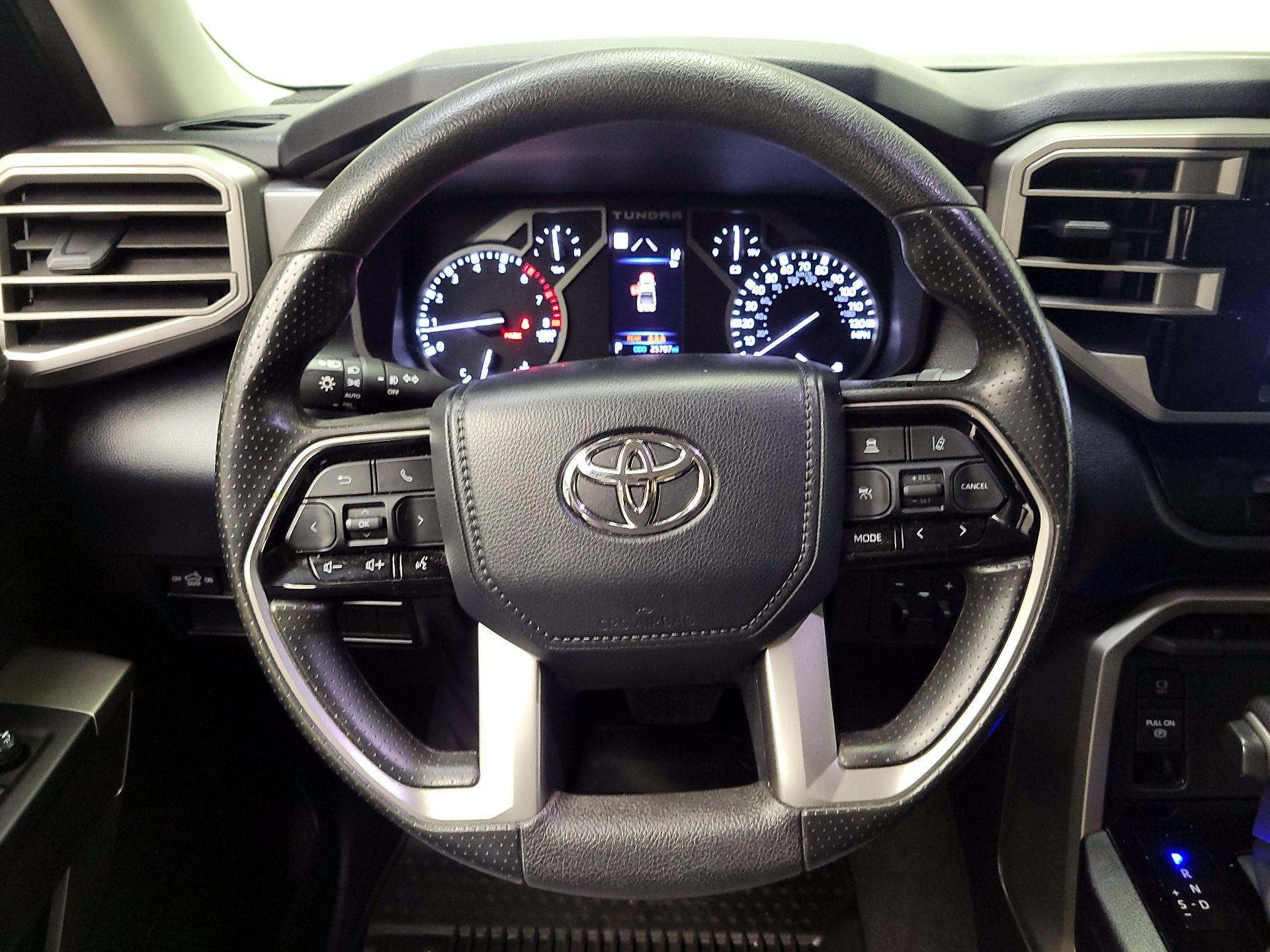 Thumbnail: 2023 Toyota Tundra - 10