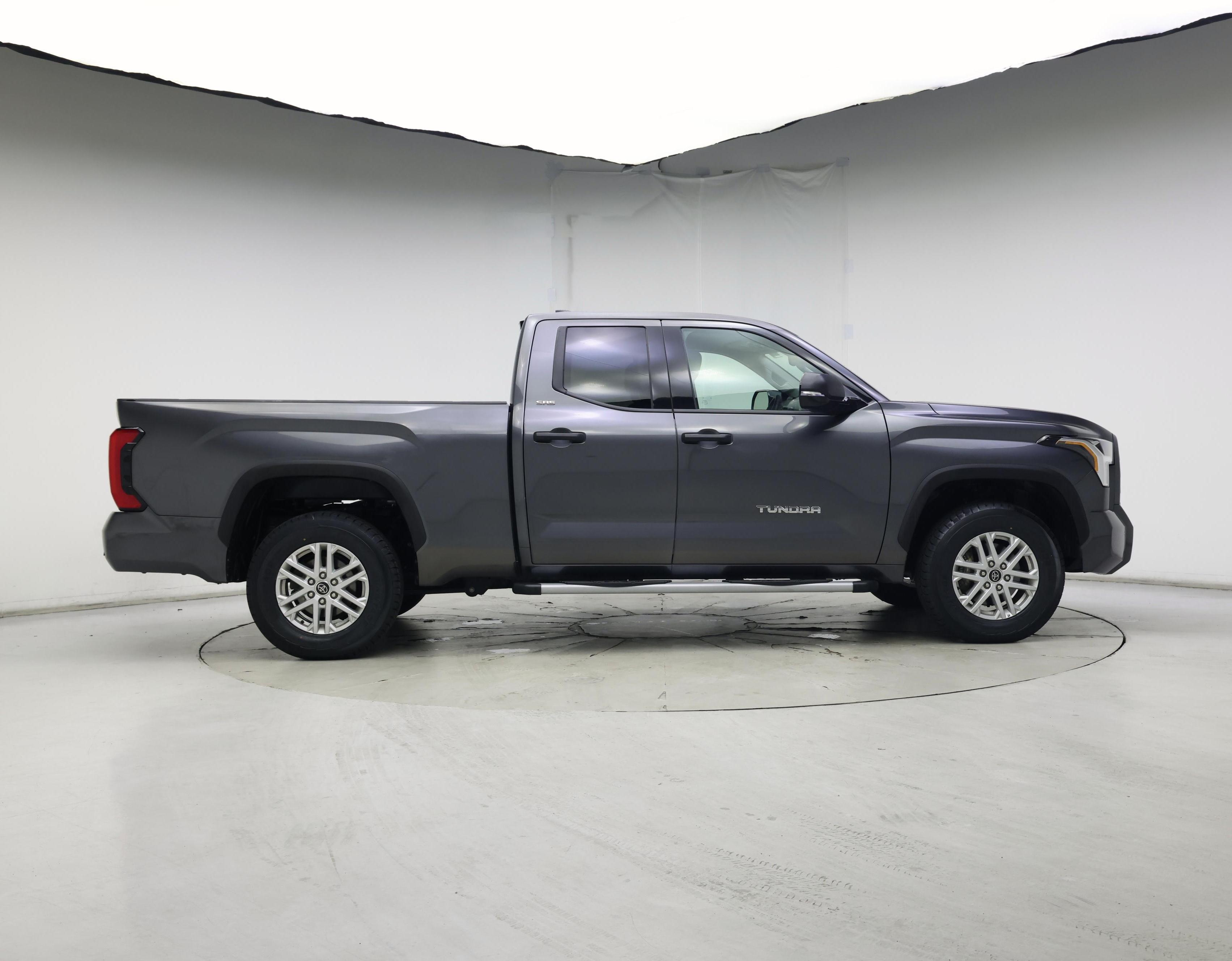 Thumbnail: 2023 Toyota Tundra - 7