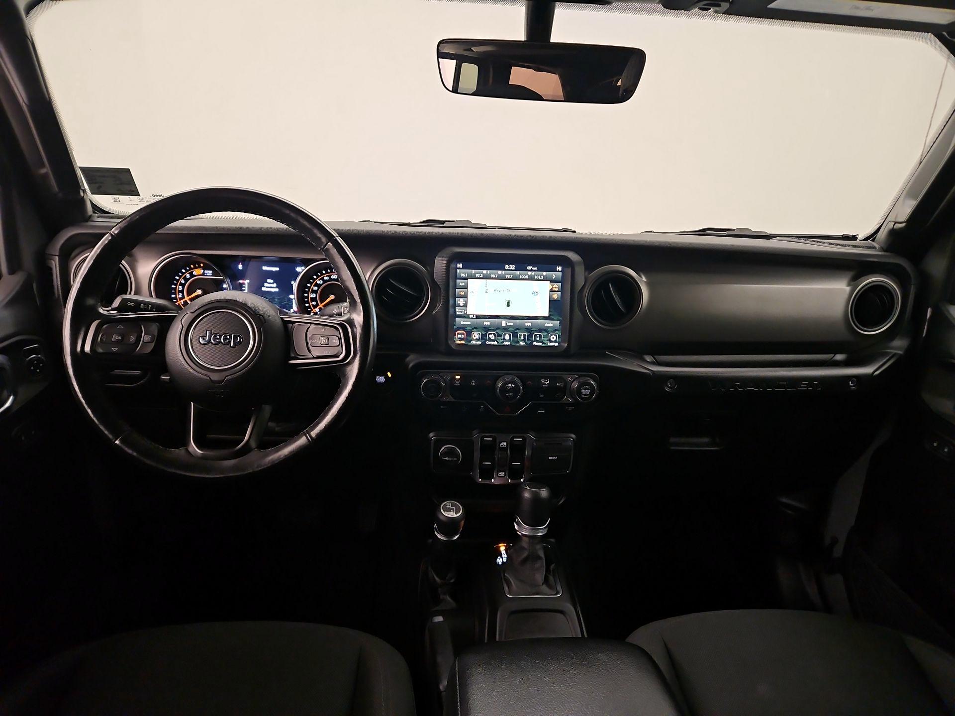 Thumbnail: 2022 Jeep Wrangler - 9