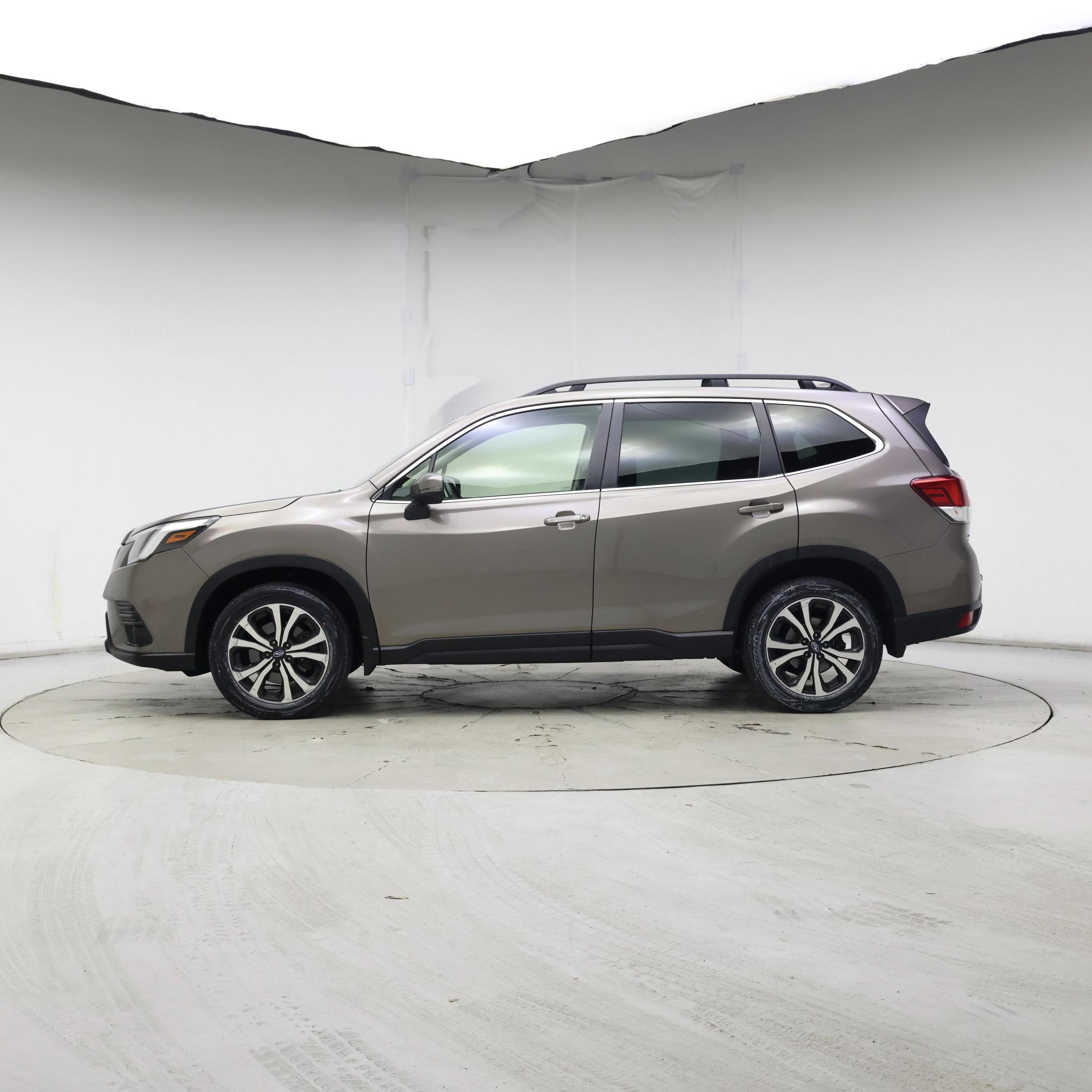 Thumbnail: 2022 Subaru Forester - 3