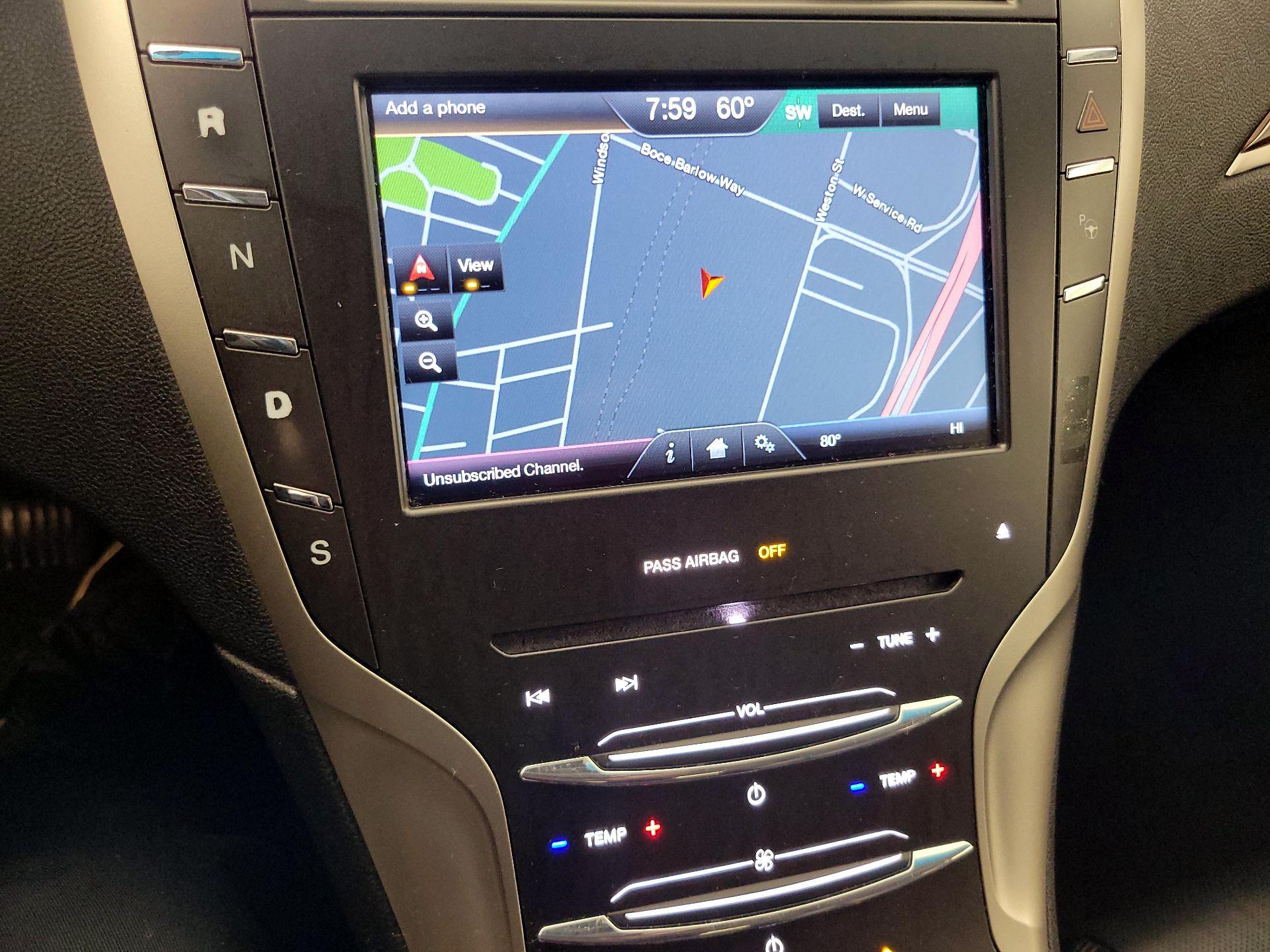 Thumbnail: 2016 Lincoln MKZ - 14