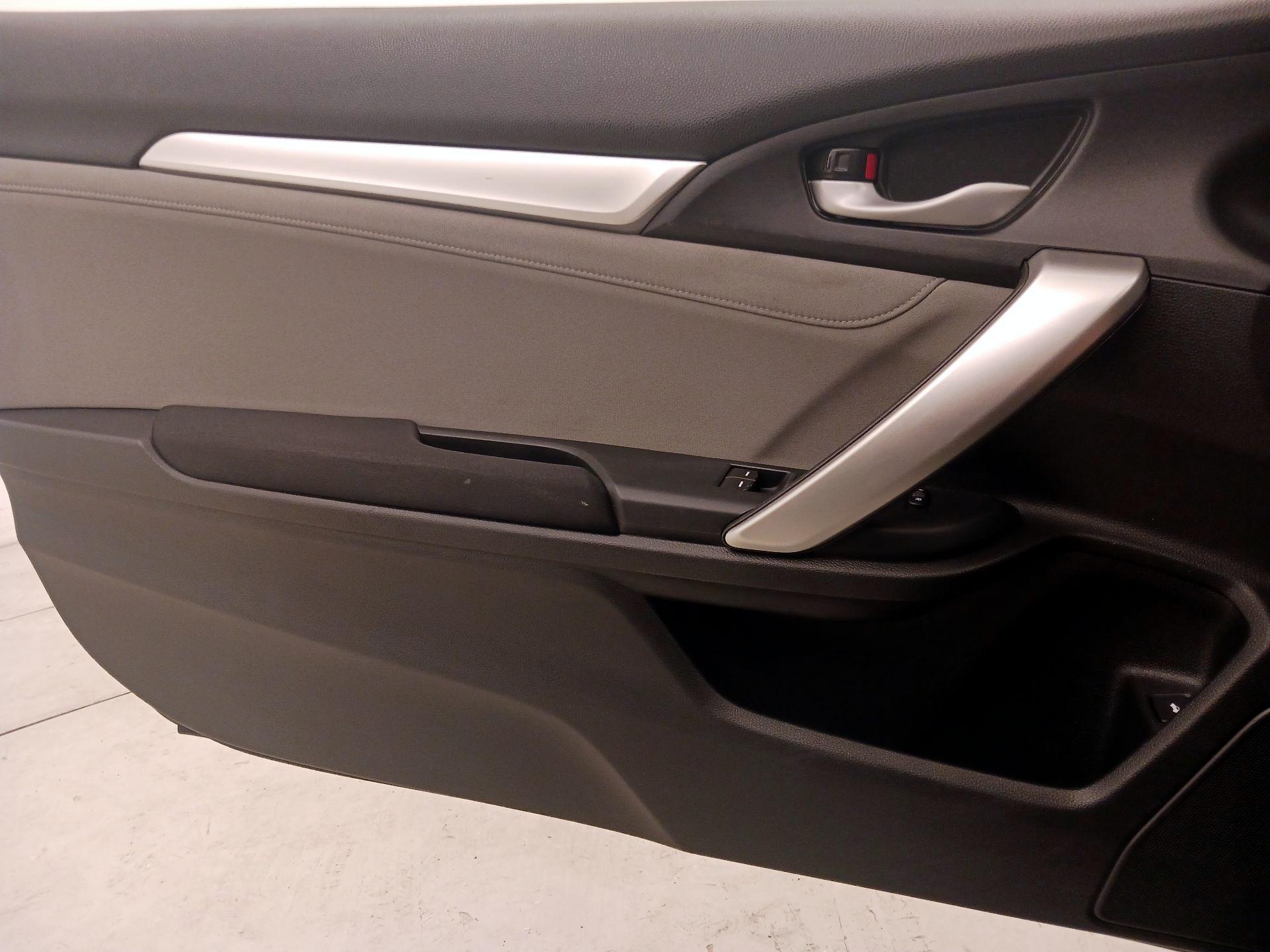 Thumbnail: 2018 Honda Civic - 12
