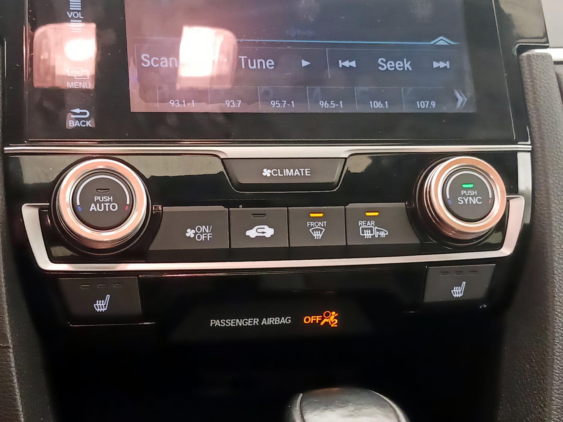Thumbnail: 2018 Honda Civic - 16