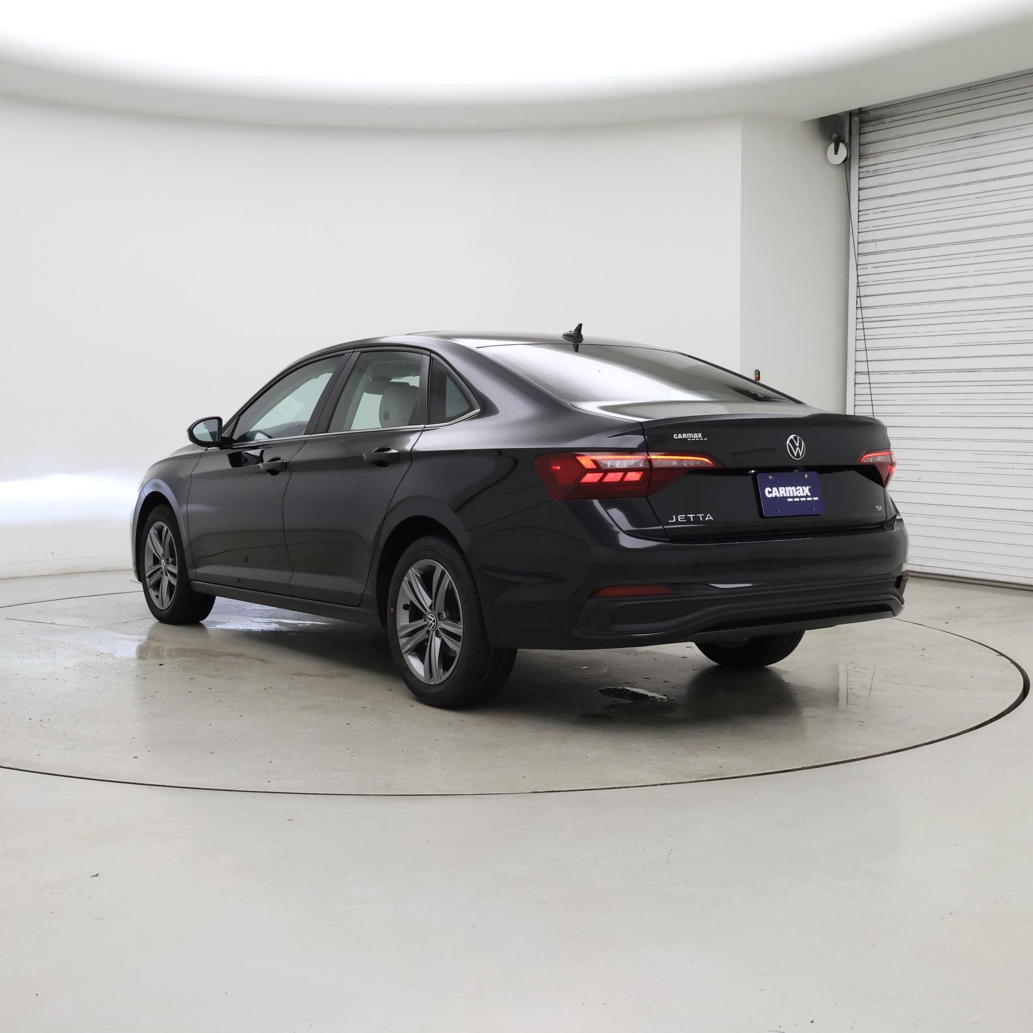 Thumbnail: 2023 Volkswagen Jetta - 2