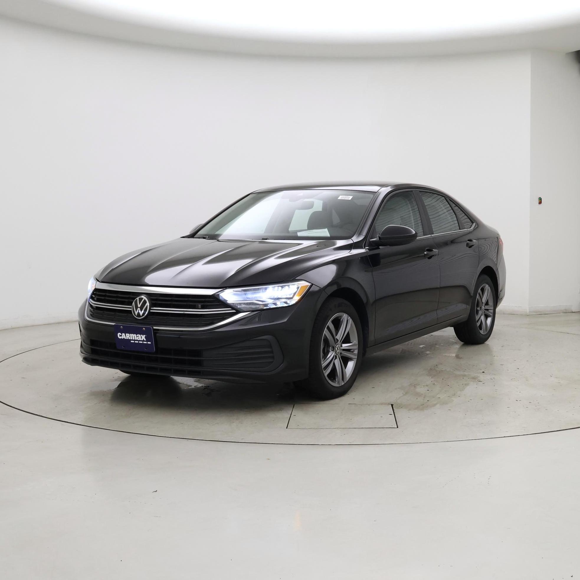 Thumbnail: 2023 Volkswagen Jetta - 4