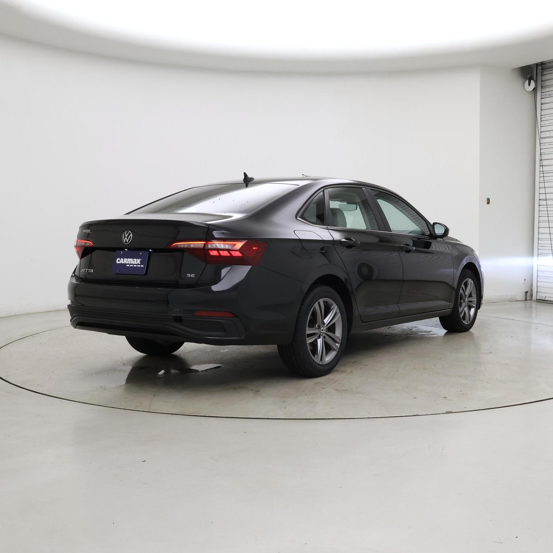 Thumbnail: 2023 Volkswagen Jetta - 8