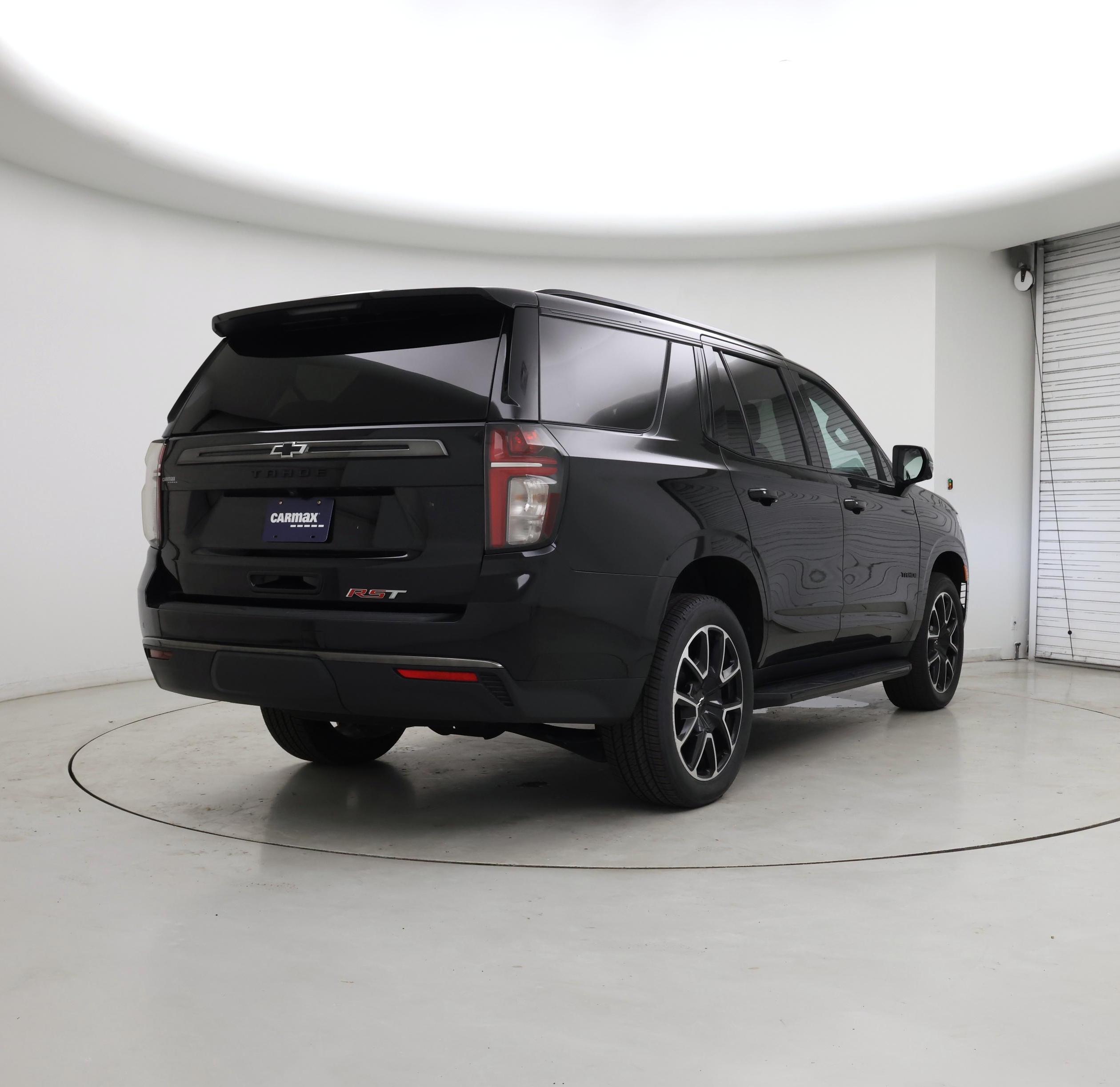 Thumbnail: 2022 Chevrolet Tahoe - 8