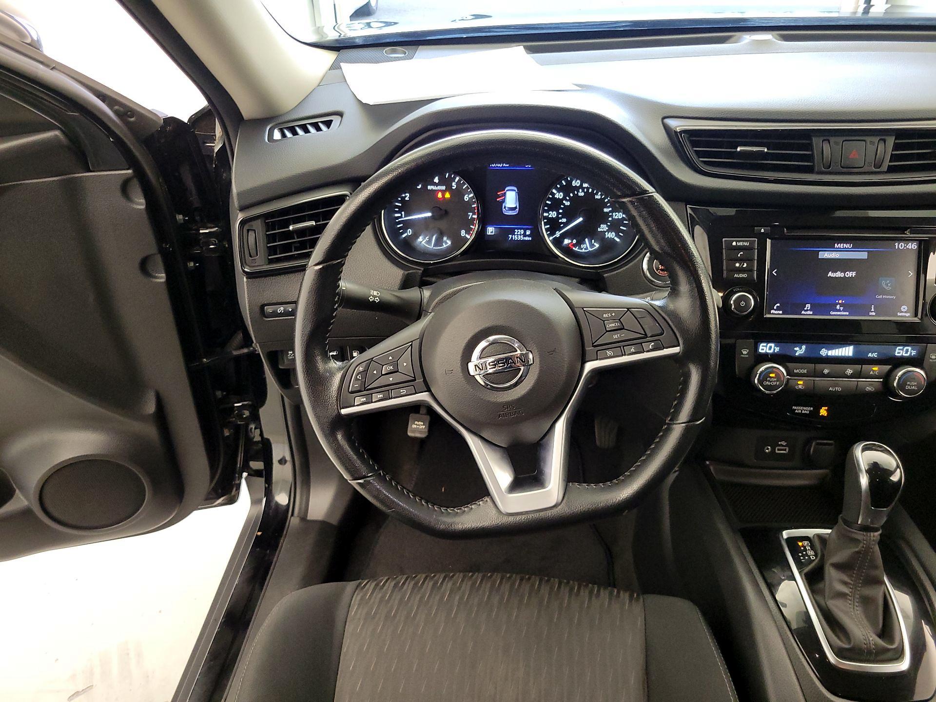 Thumbnail: 2020 Nissan Rogue - 10