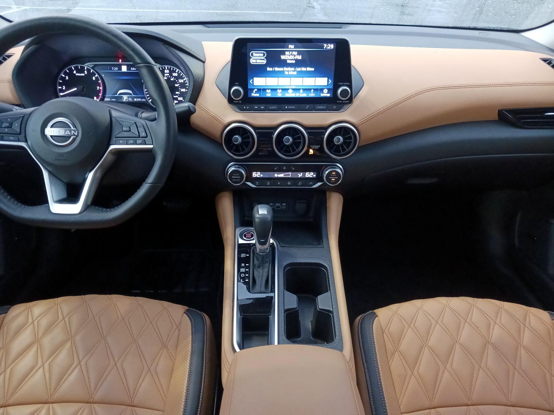 Thumbnail: 2024 Nissan Sentra - 8