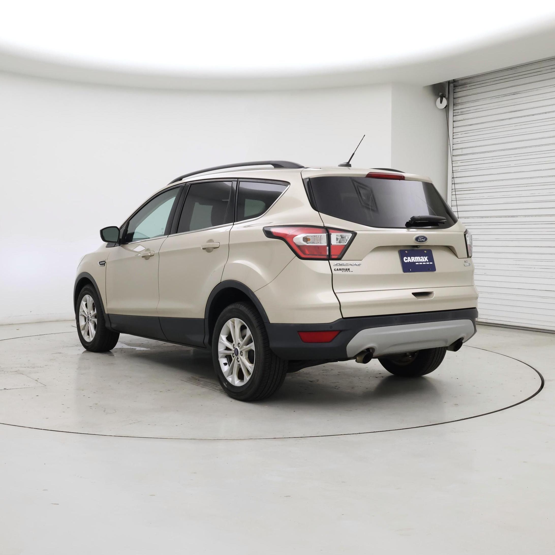 Thumbnail: 2017 Ford Escape - 2