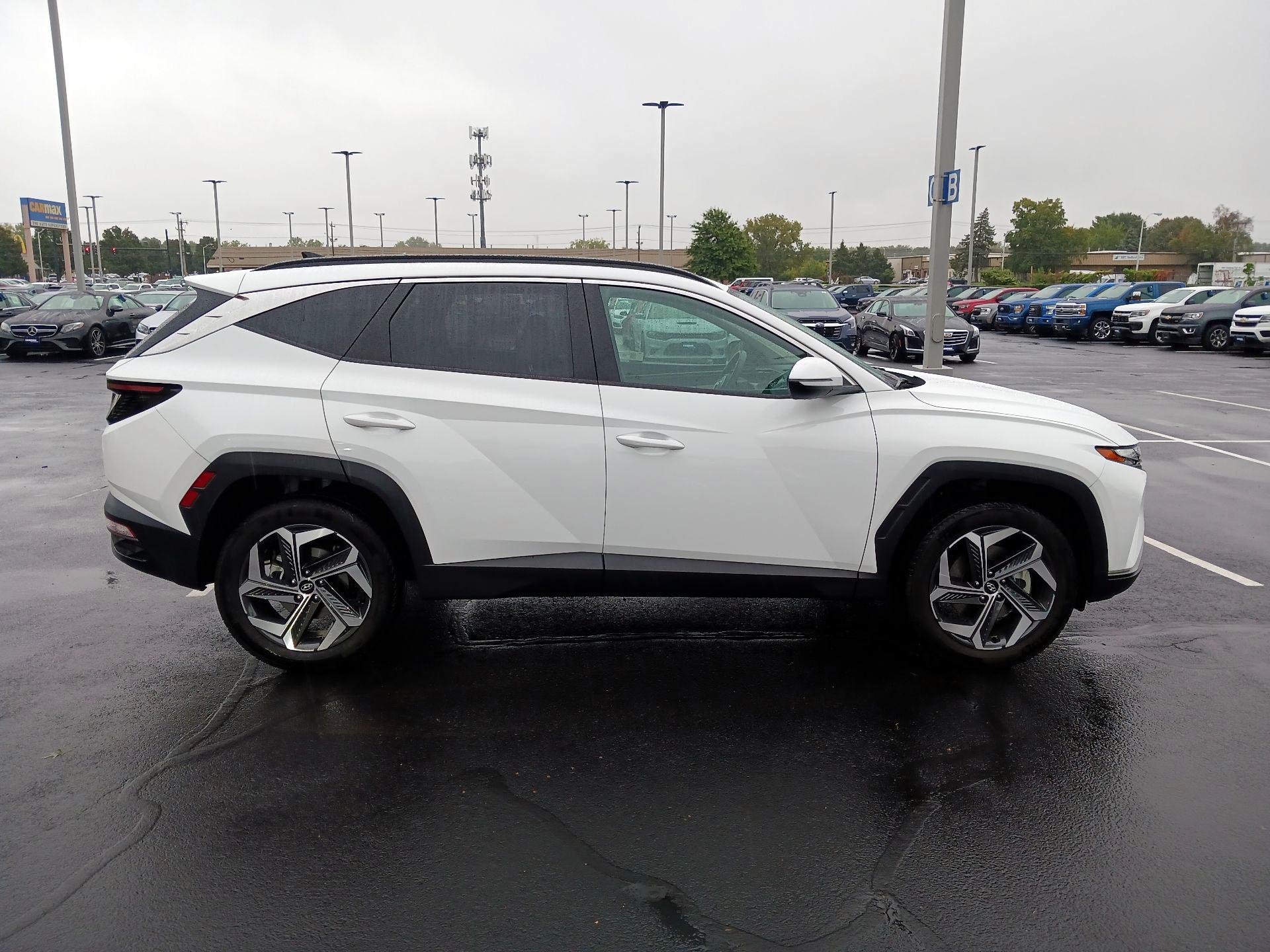 Thumbnail: 2024 Hyundai Tucson - 4
