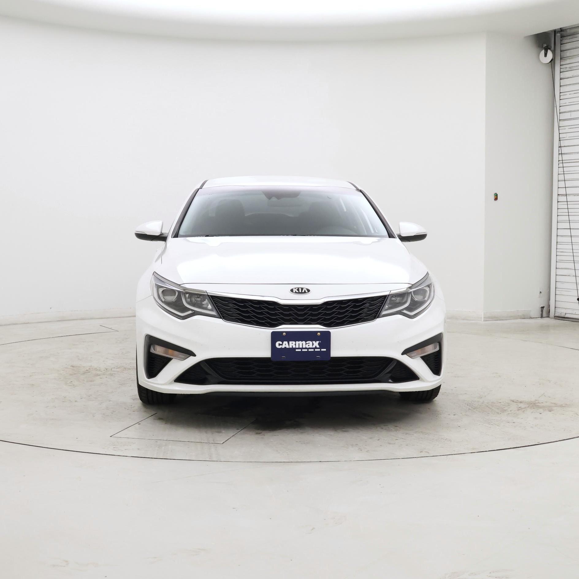 Thumbnail: 2020 Kia Optima - 5
