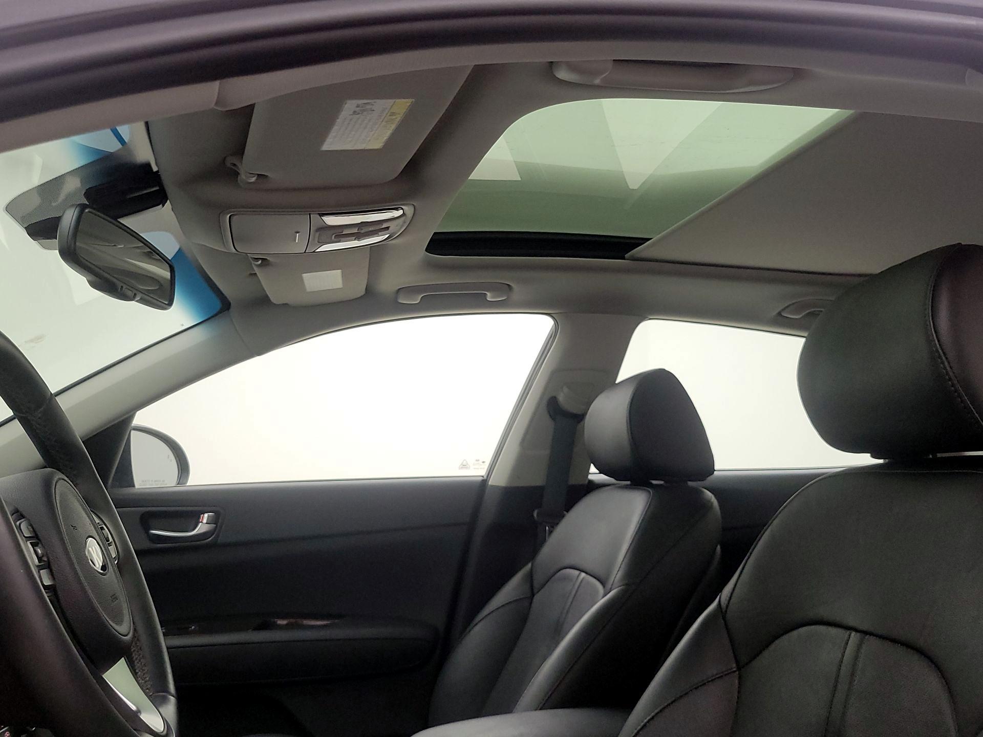 Thumbnail: 2018 Kia Optima - 19