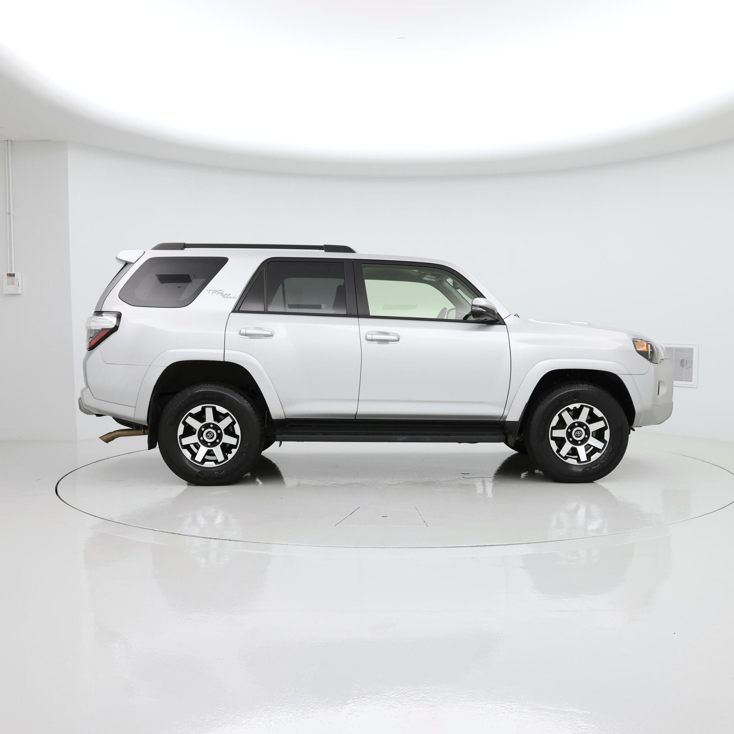 Thumbnail: 2024 Toyota 4Runner - 7