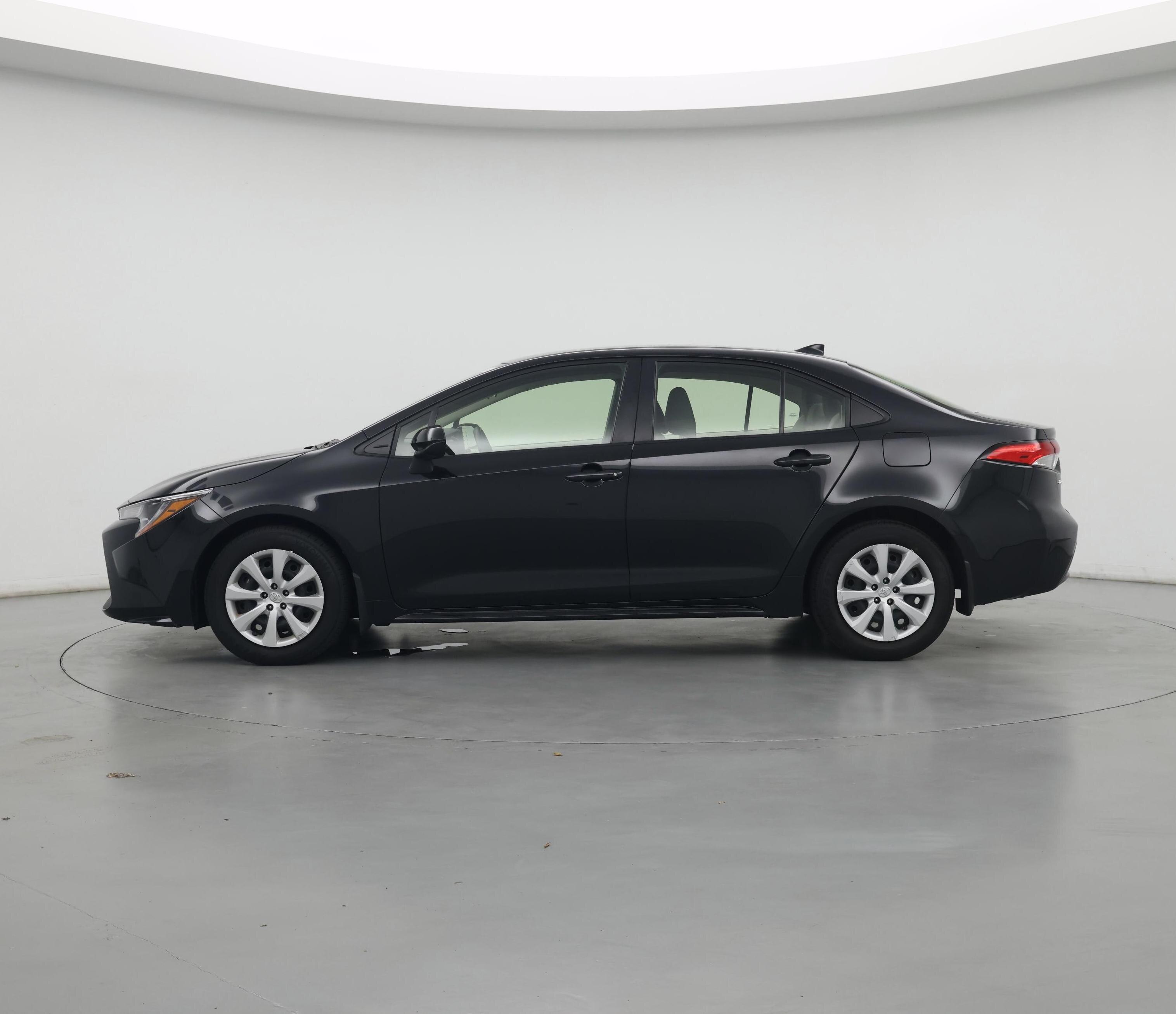 Thumbnail: 2022 Toyota Corolla - 3
