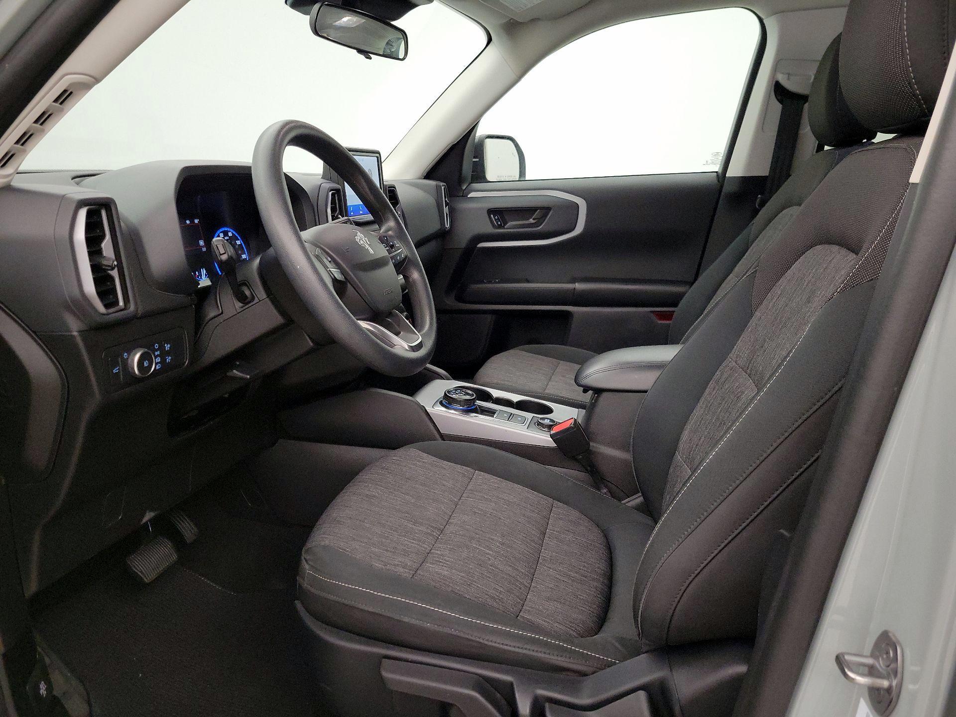 Thumbnail: 2021 Ford Bronco Sport - 11