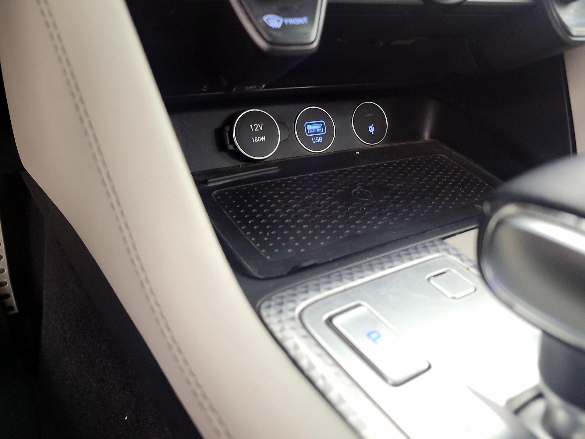 Thumbnail: 2023 Genesis G70 - 19