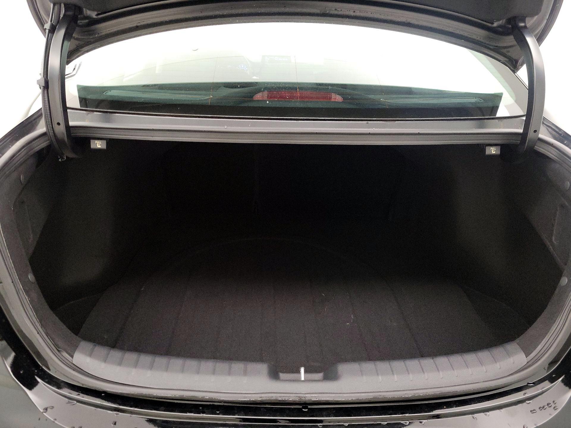 Thumbnail: 2023 Kia Forte - 20