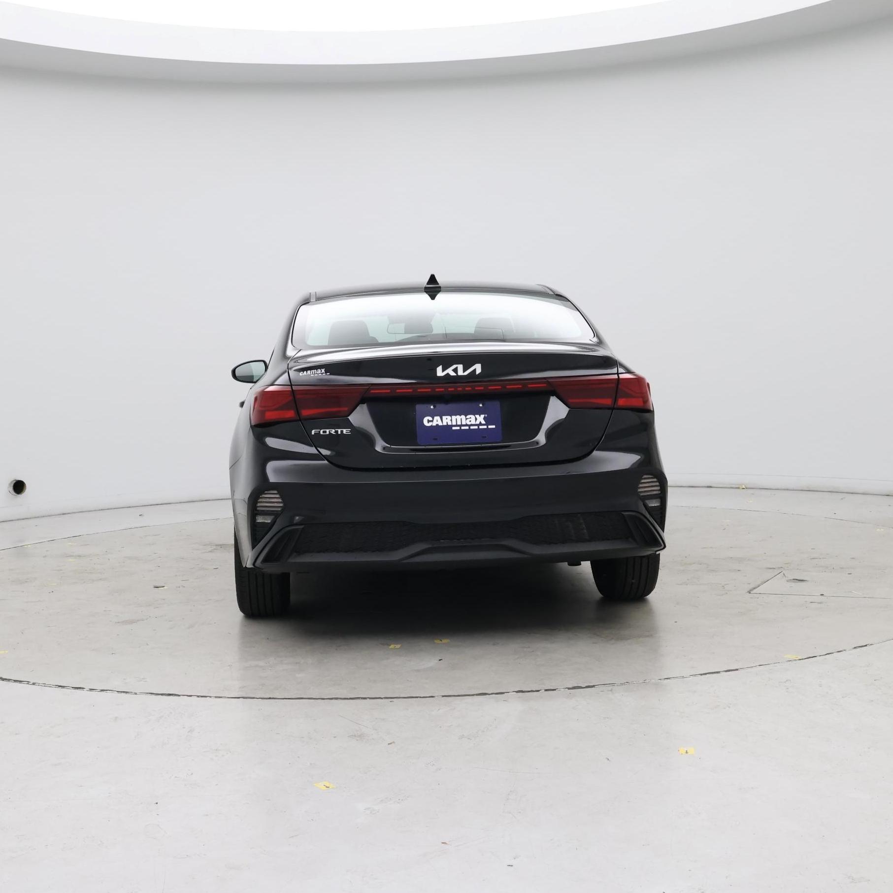 Thumbnail: 2023 Kia Forte - 6