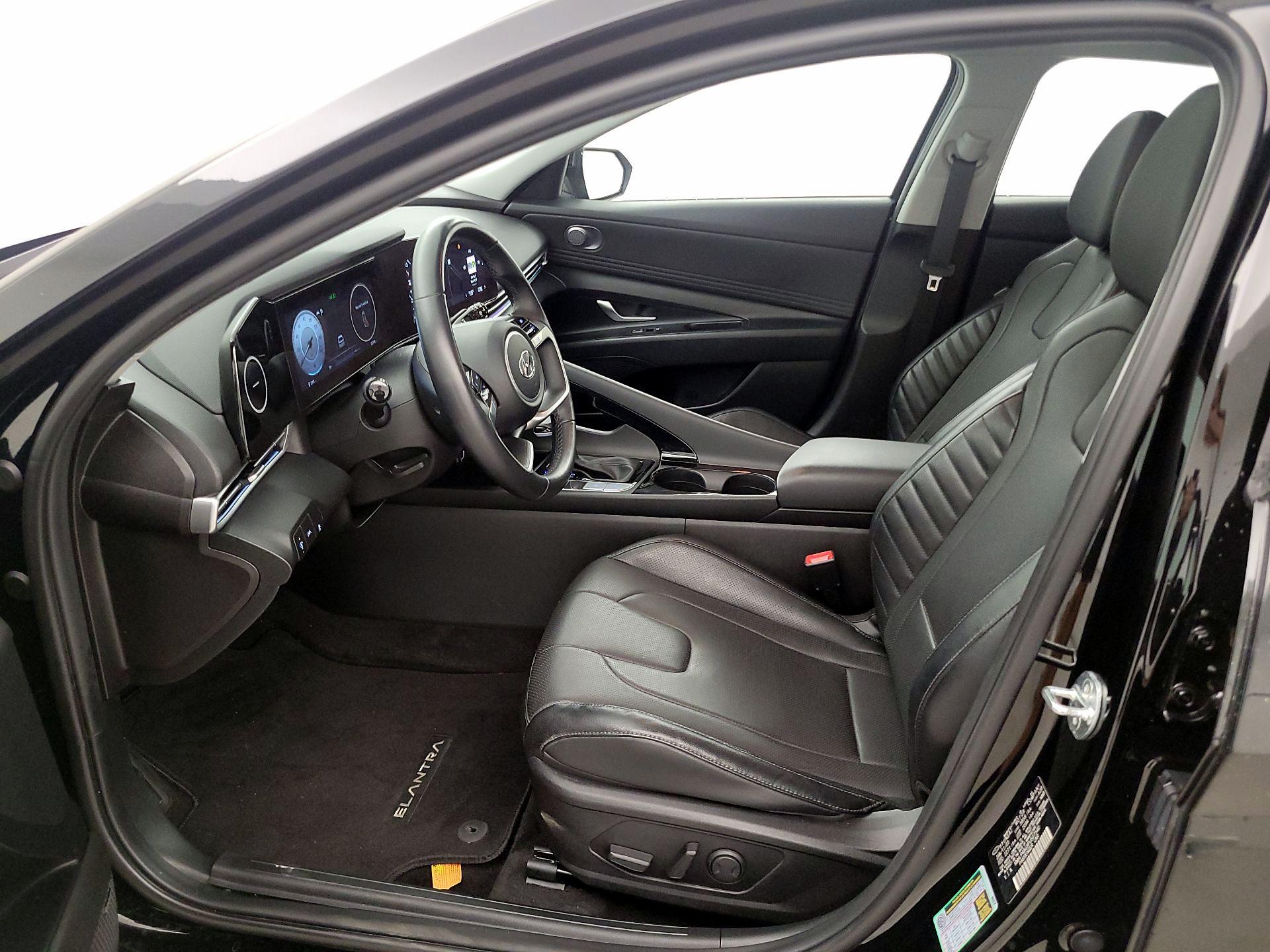 Thumbnail: 2023 Hyundai Elantra - 11