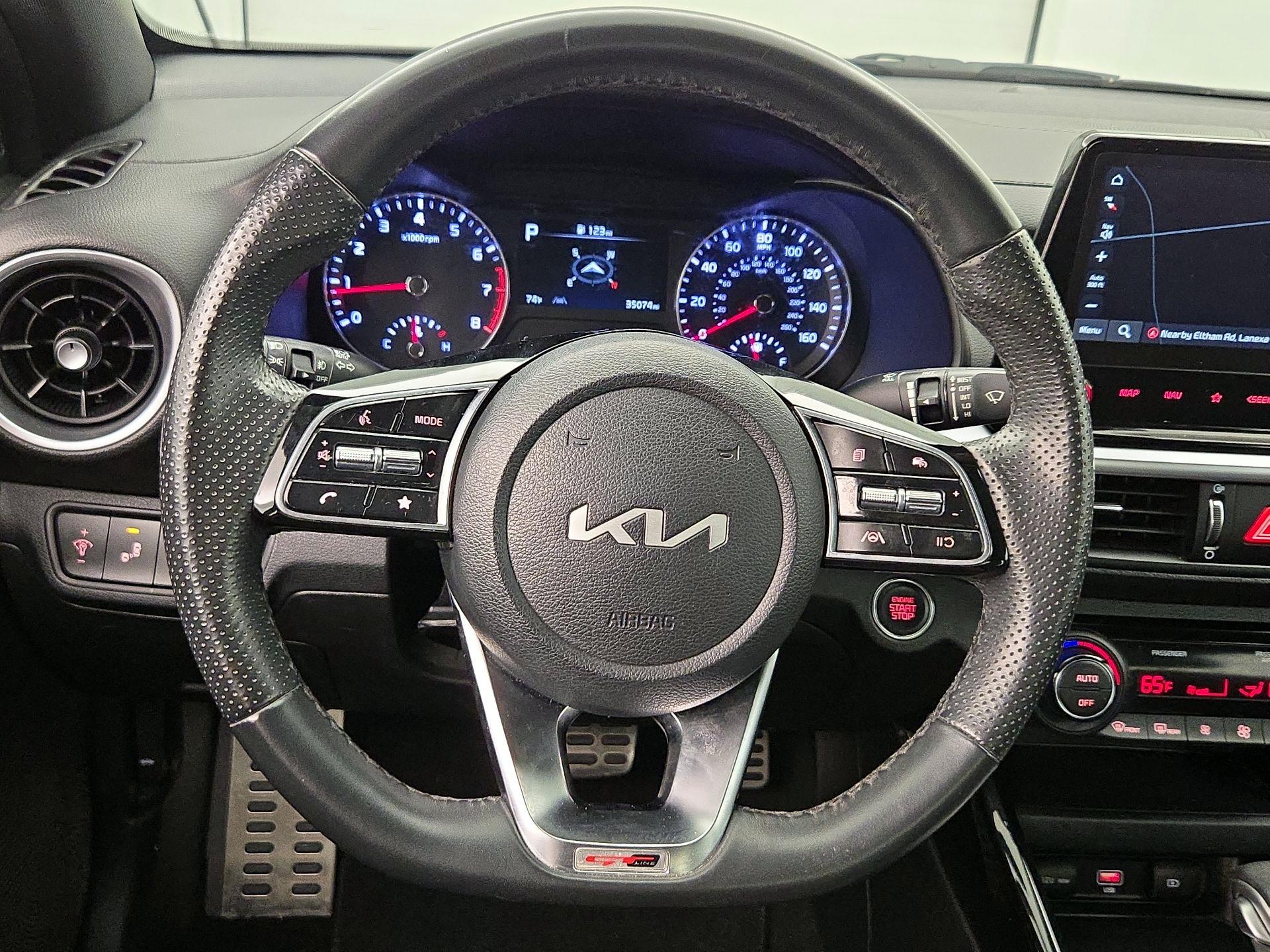 Thumbnail: 2023 Kia Forte - 10