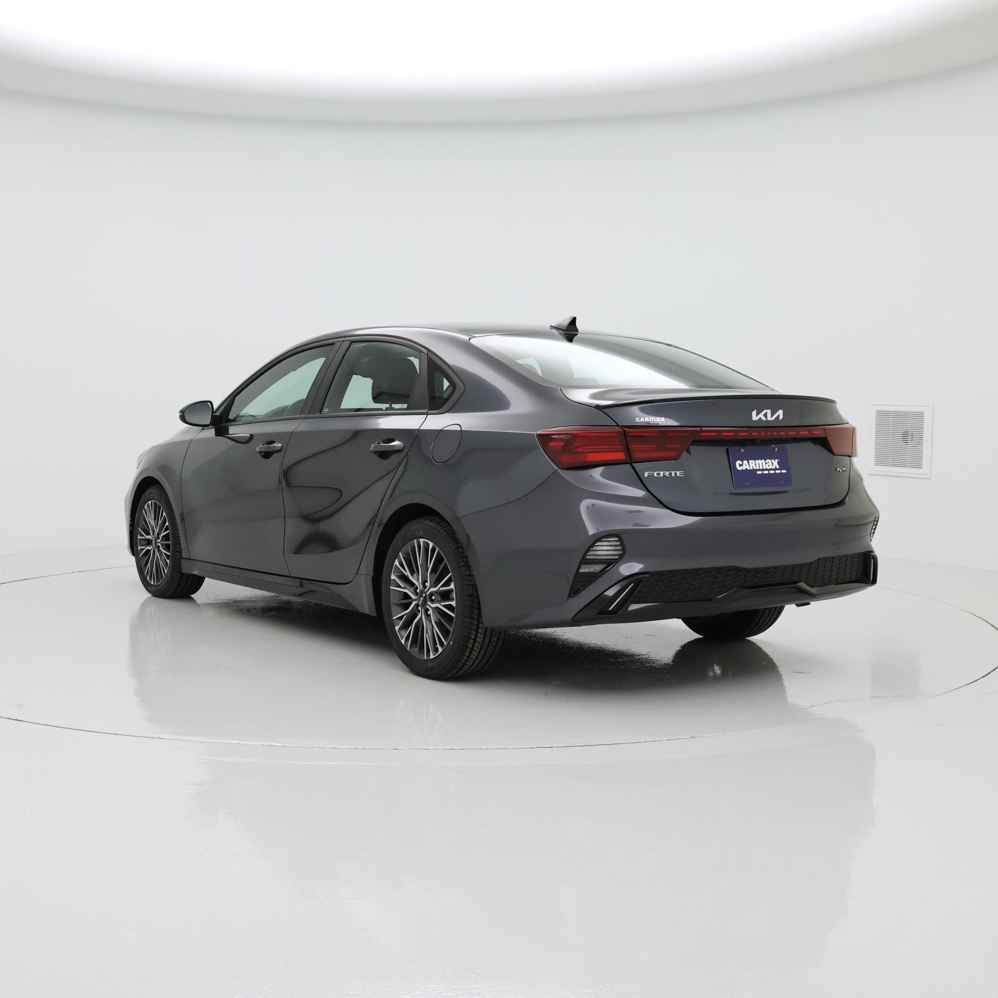 Thumbnail: 2023 Kia Forte - 2