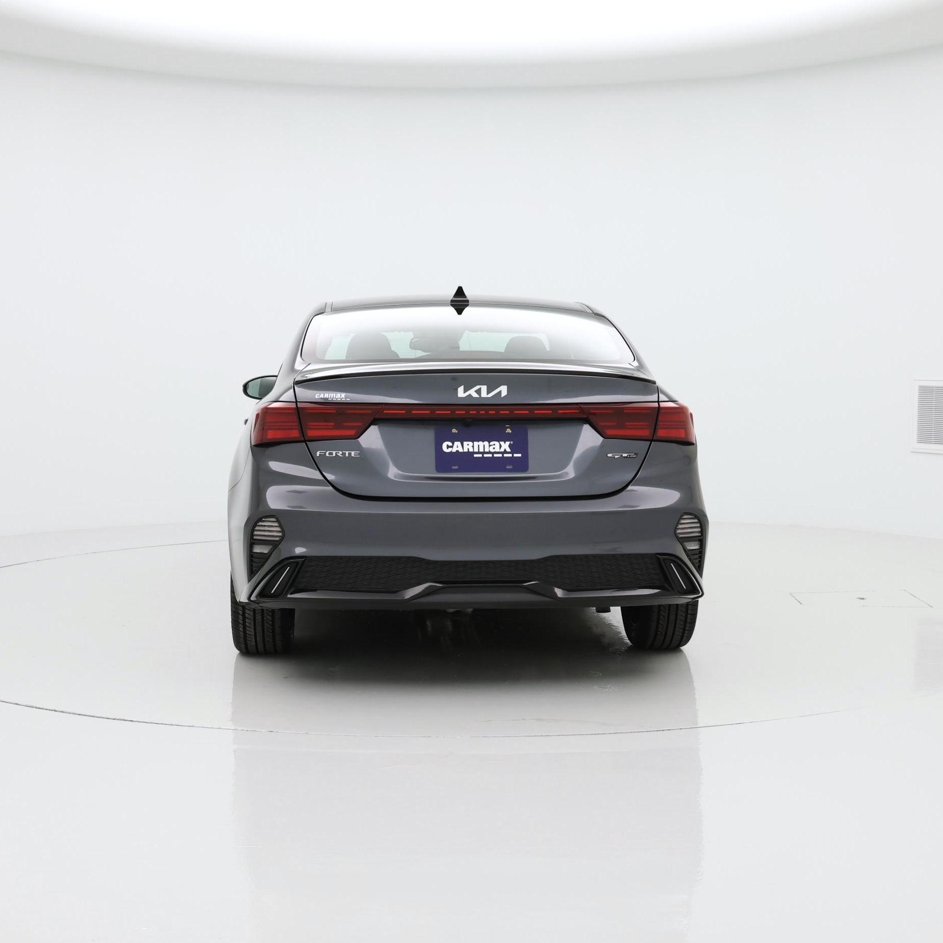 Thumbnail: 2023 Kia Forte - 6