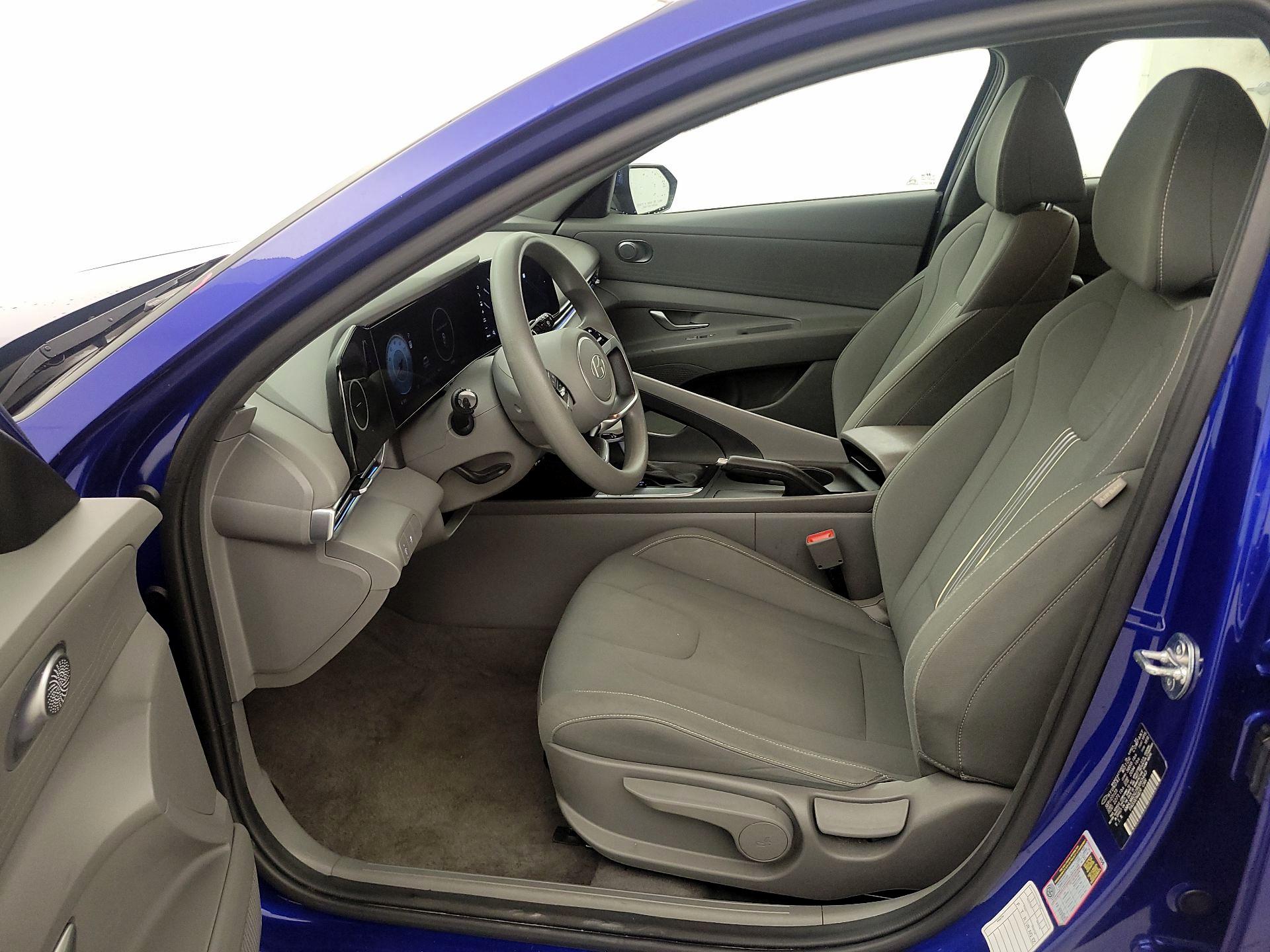 Thumbnail: 2024 Hyundai Elantra - 11