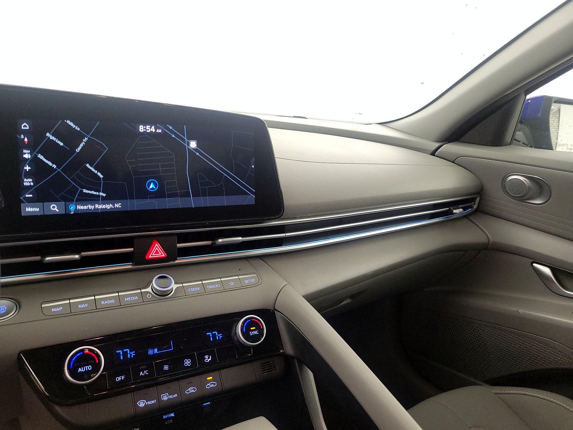 Thumbnail: 2024 Hyundai Elantra - 14